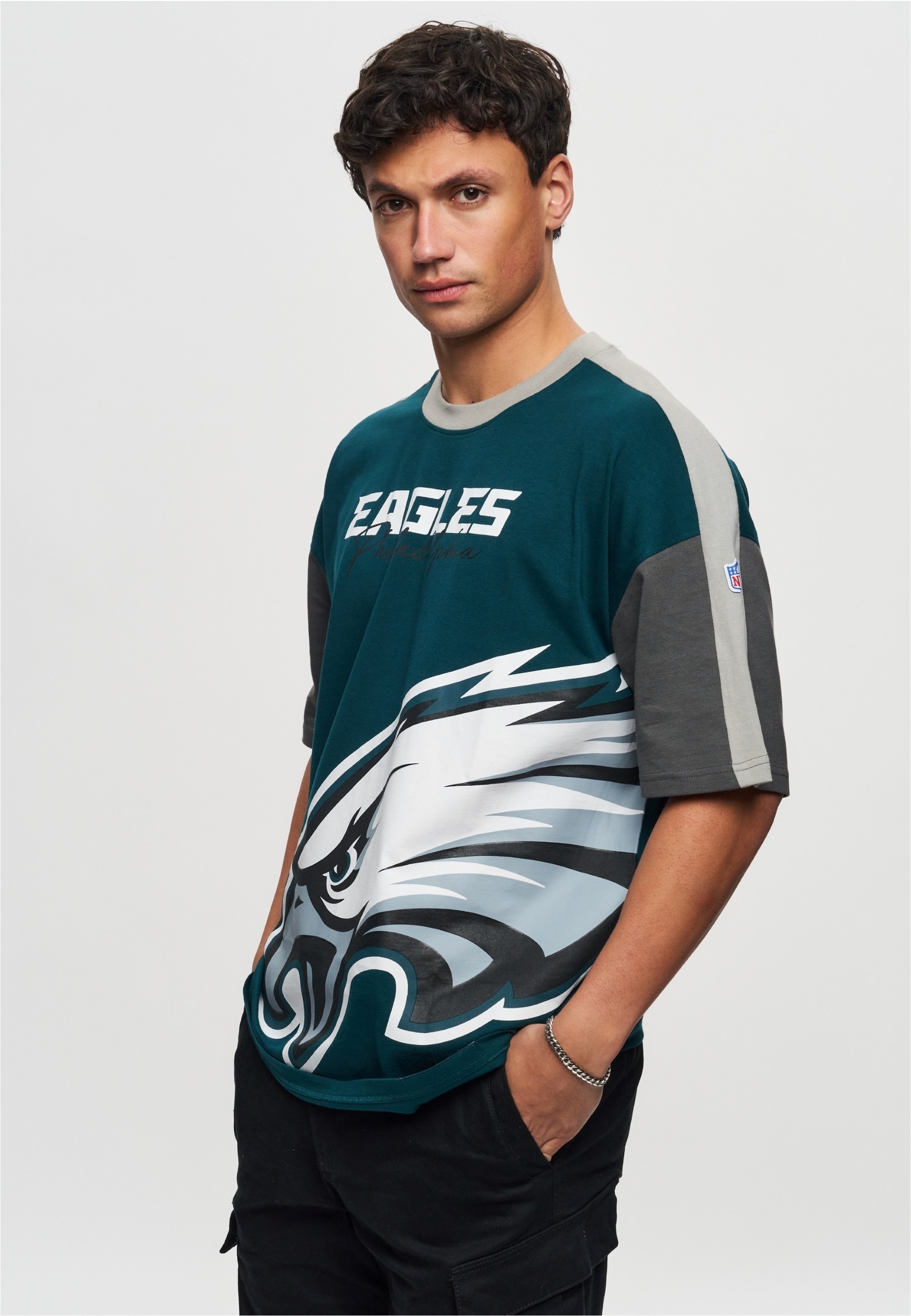 Thumbnail - Recovered T-Shirt "NFL Eagles Philadelphia Cut and Sew Midnight", 1 Stk. für alle Philadelphia Eagles-Fans