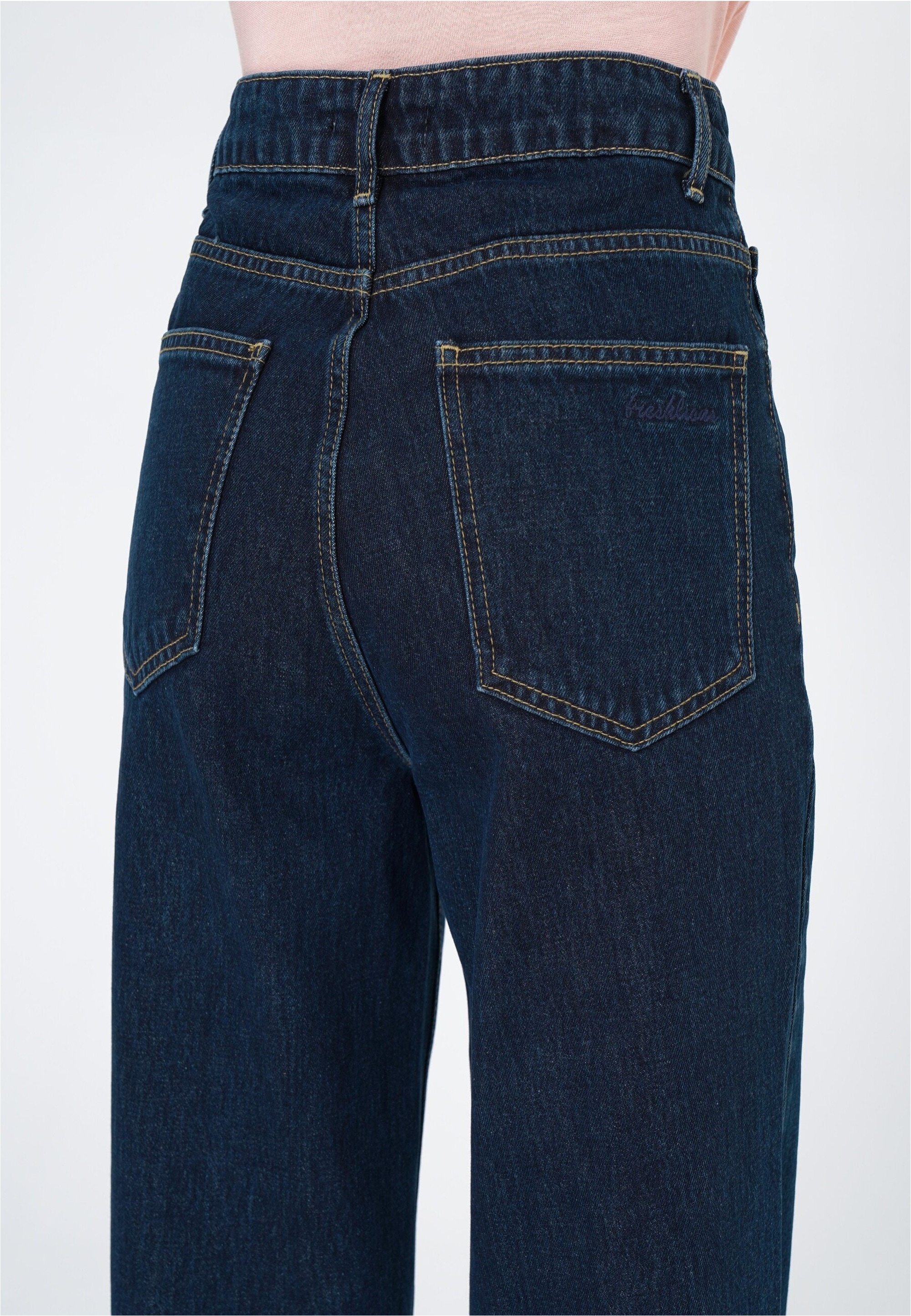 freshlions Bequeme Jeans »Chistina«, im klassischen 5-Pocket Style