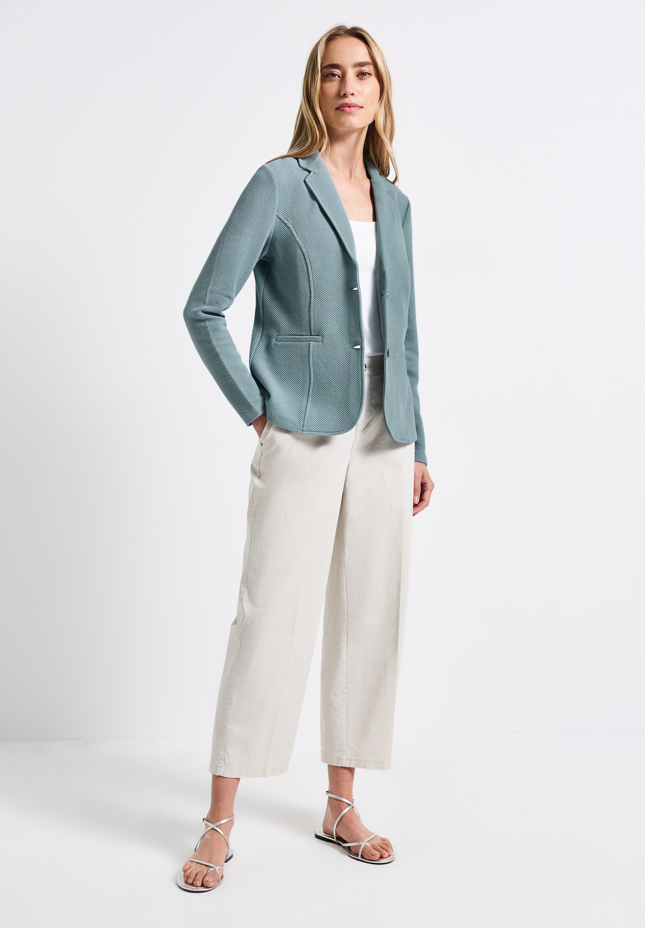 STREET ONE Kurzblazer, aus softem Materialmix