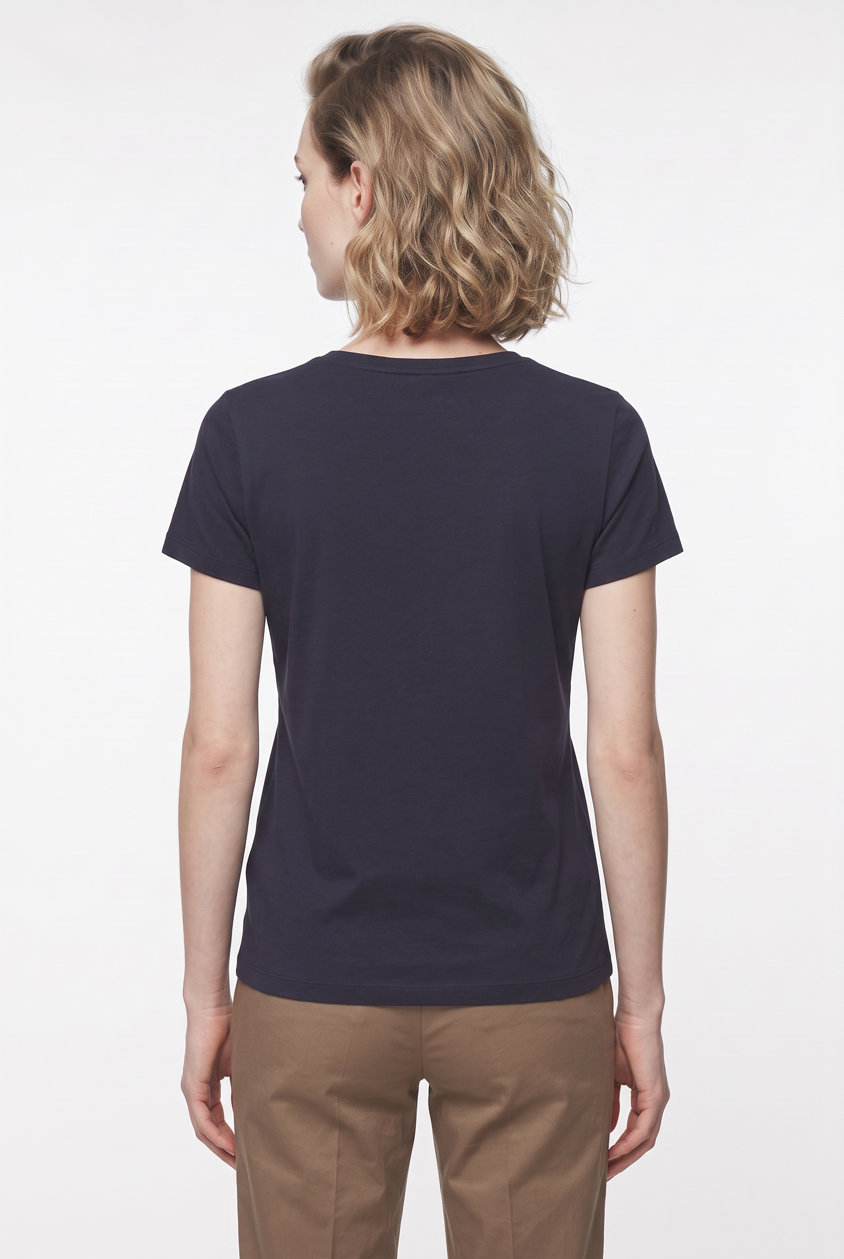 BOSS ORANGE T-Shirt »Elove Premium Damenmode« mit Stickerei, Slim Fit