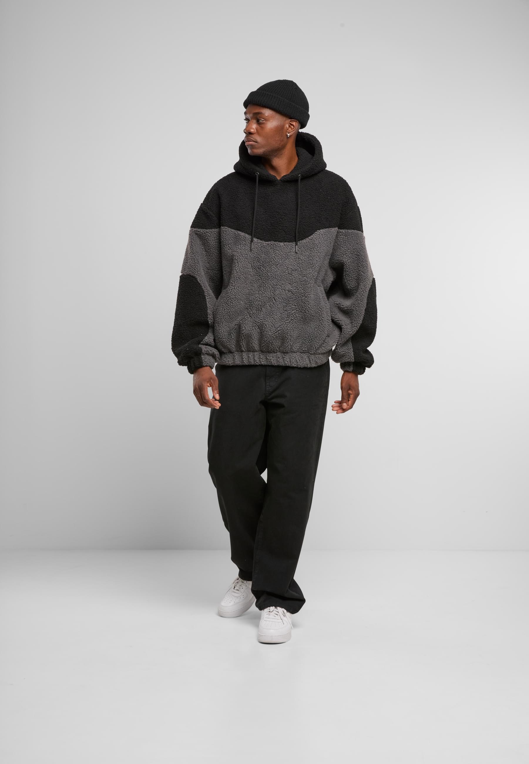 URBAN CLASSICS Kapuzensweatshirt »Urban Classics Weavy Colorblock Teddy Hoodie«, 1 Stk.
