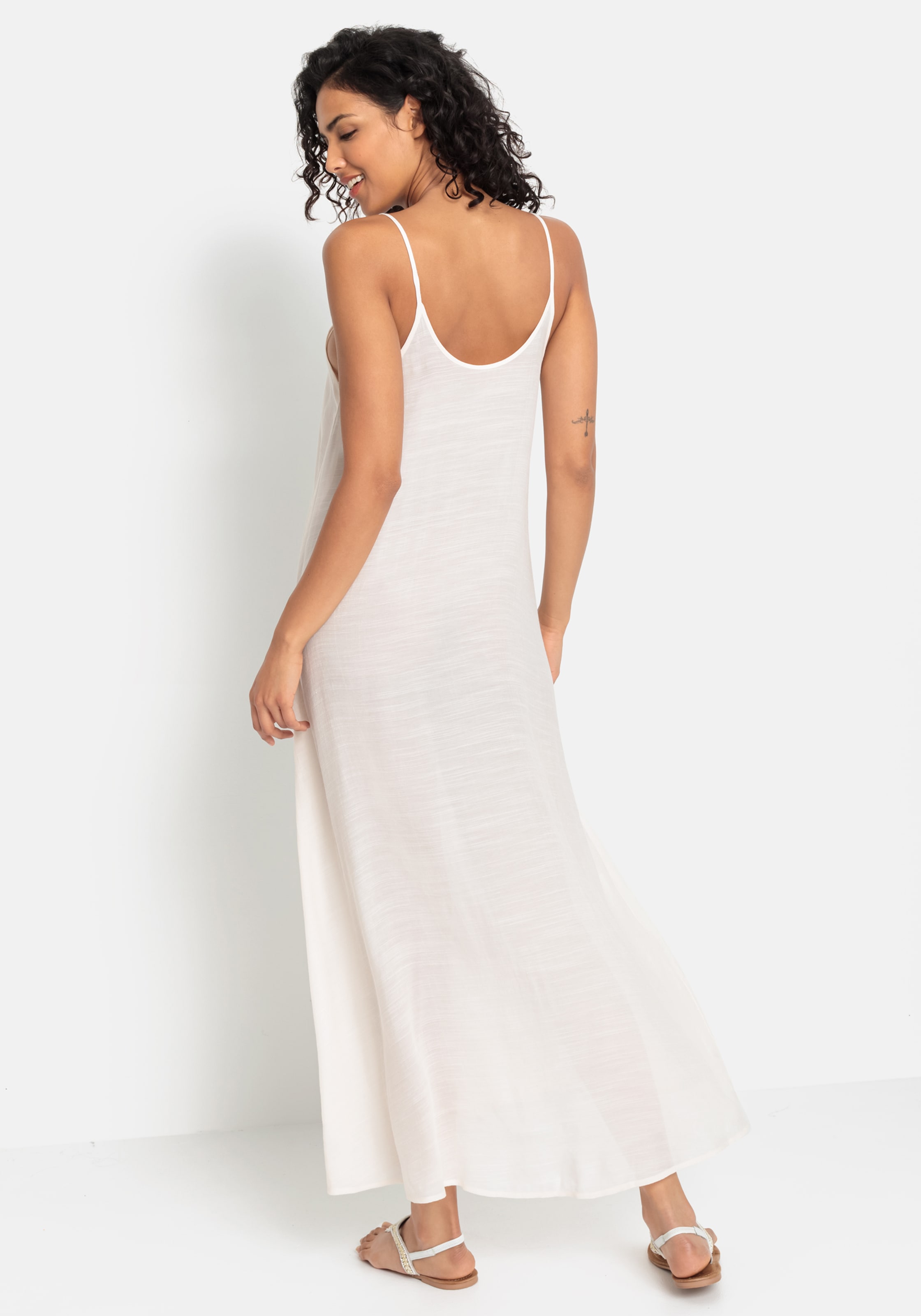 LASCANA Maxikleid, mit rundem Ausschnitt, luftiges Sommerkleid, Strandkleid