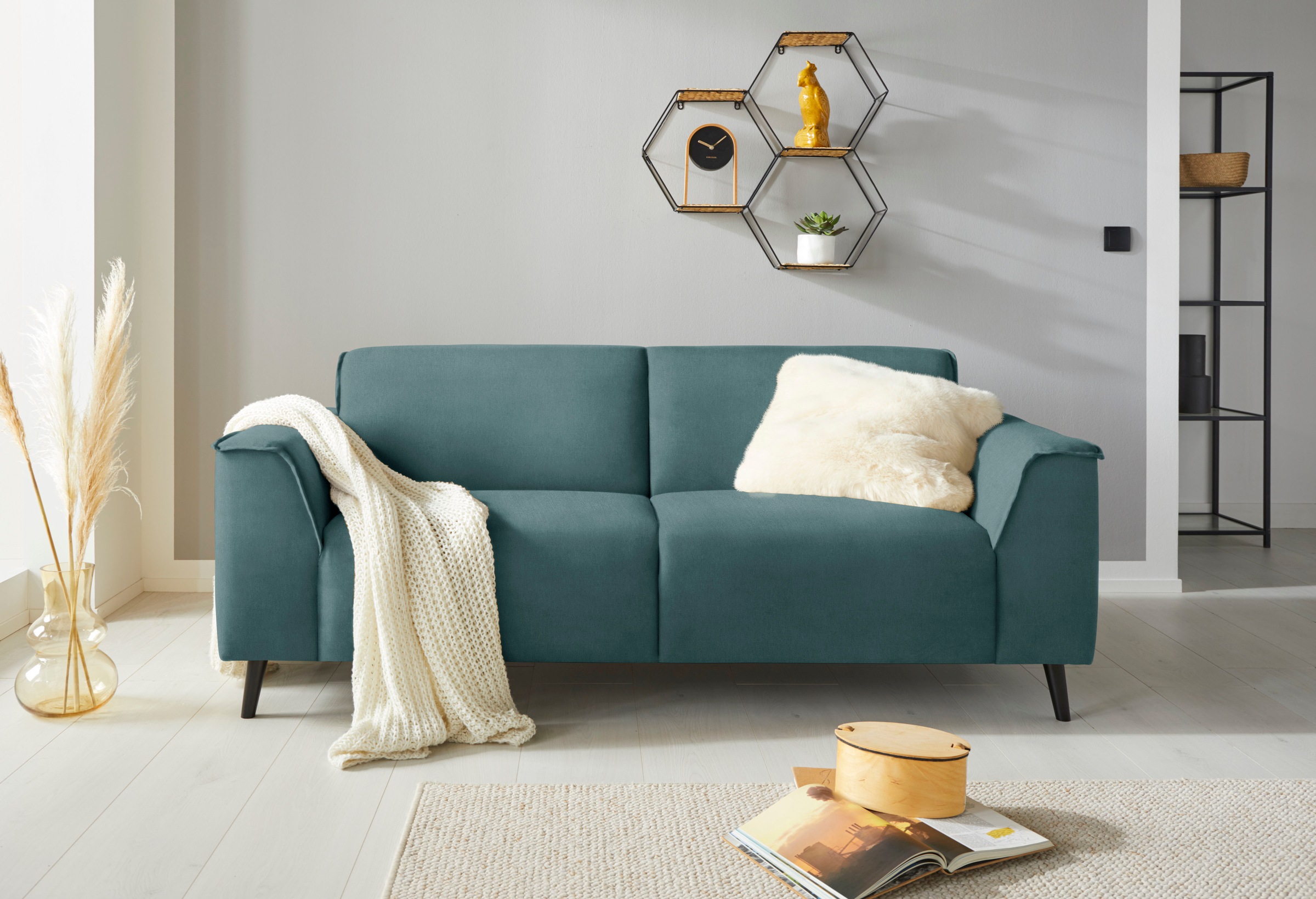 DOMO collection 2,5-Sitzer »Amora tolle Verarbeitungsdetails, komfortabel,«, mit Federkern für hohen Sitzkomfort