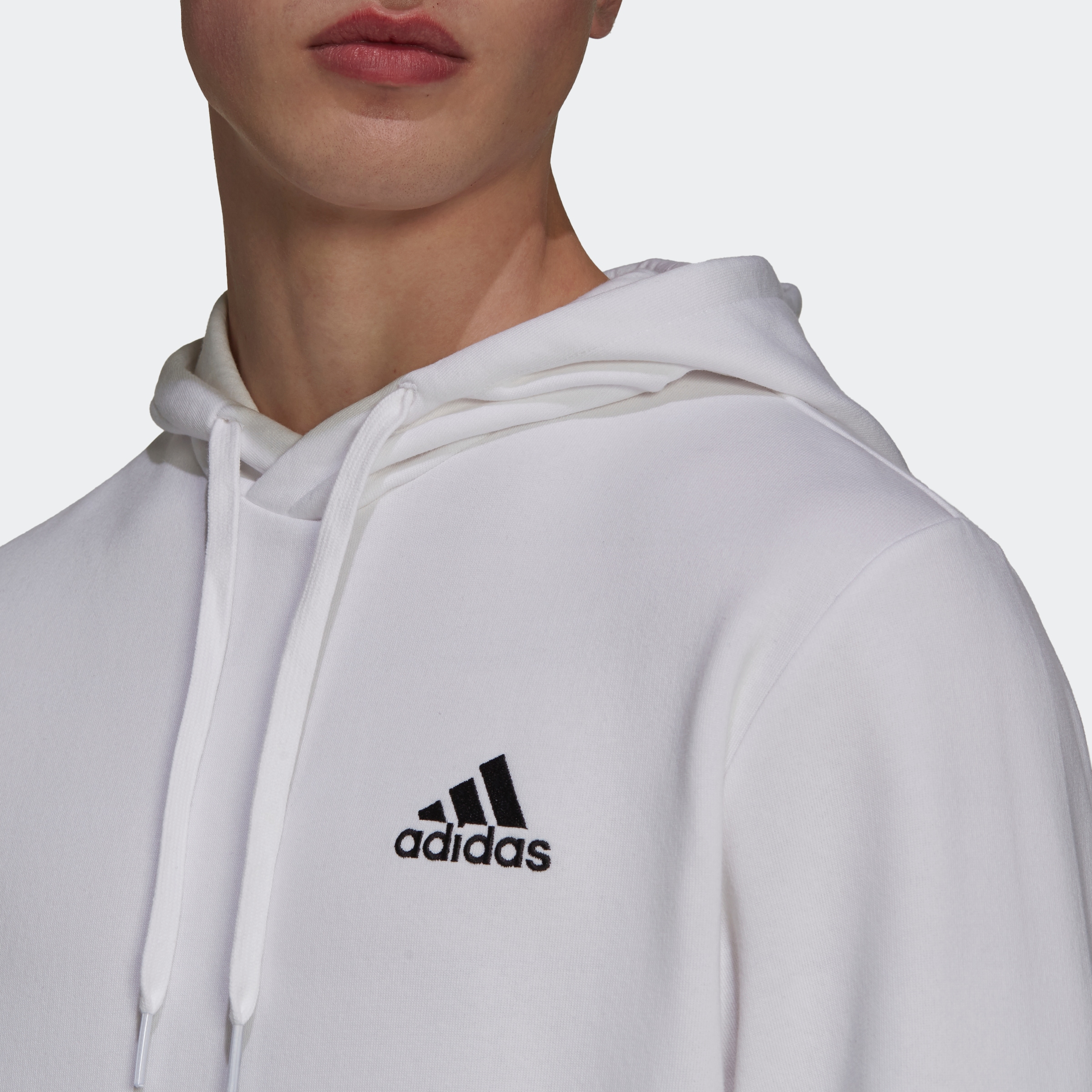 adidas Sportswear Kapuzensweatshirt »M FEELCOZY HD«, weiches Fleecematerial