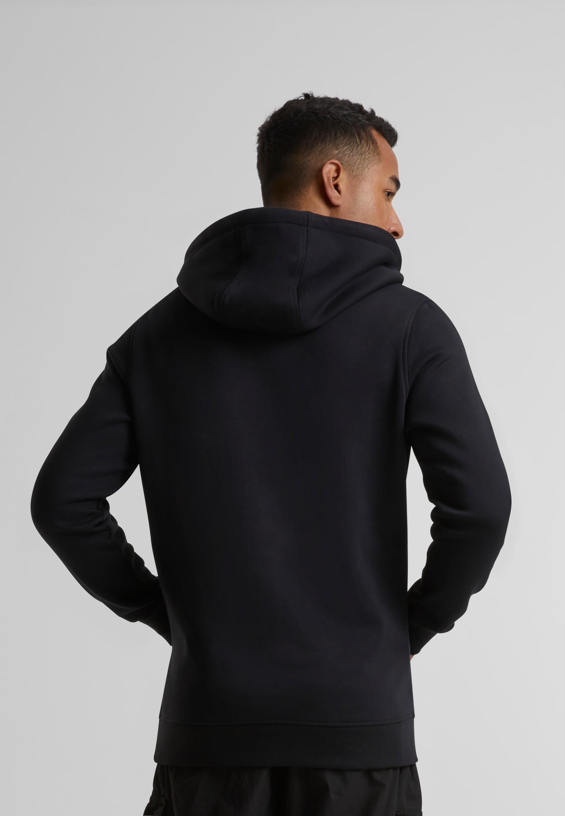 MisterTee Kapuzensweatshirt »MisterTee Herren Politrix Hoody«, (1 tlg.)