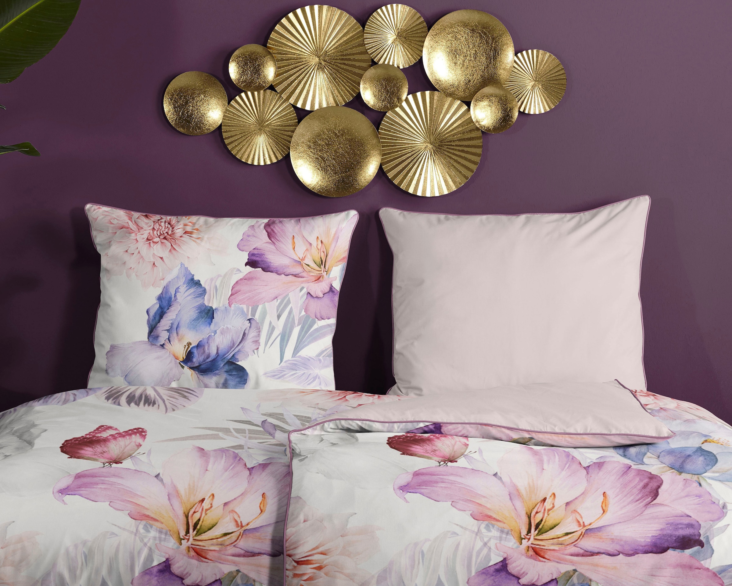 Descanso Wendebettwäsche »Caen«, Baumwolle, Satin, 135x200, Biese, Reißverschluss, Wende, Blumen, Natur