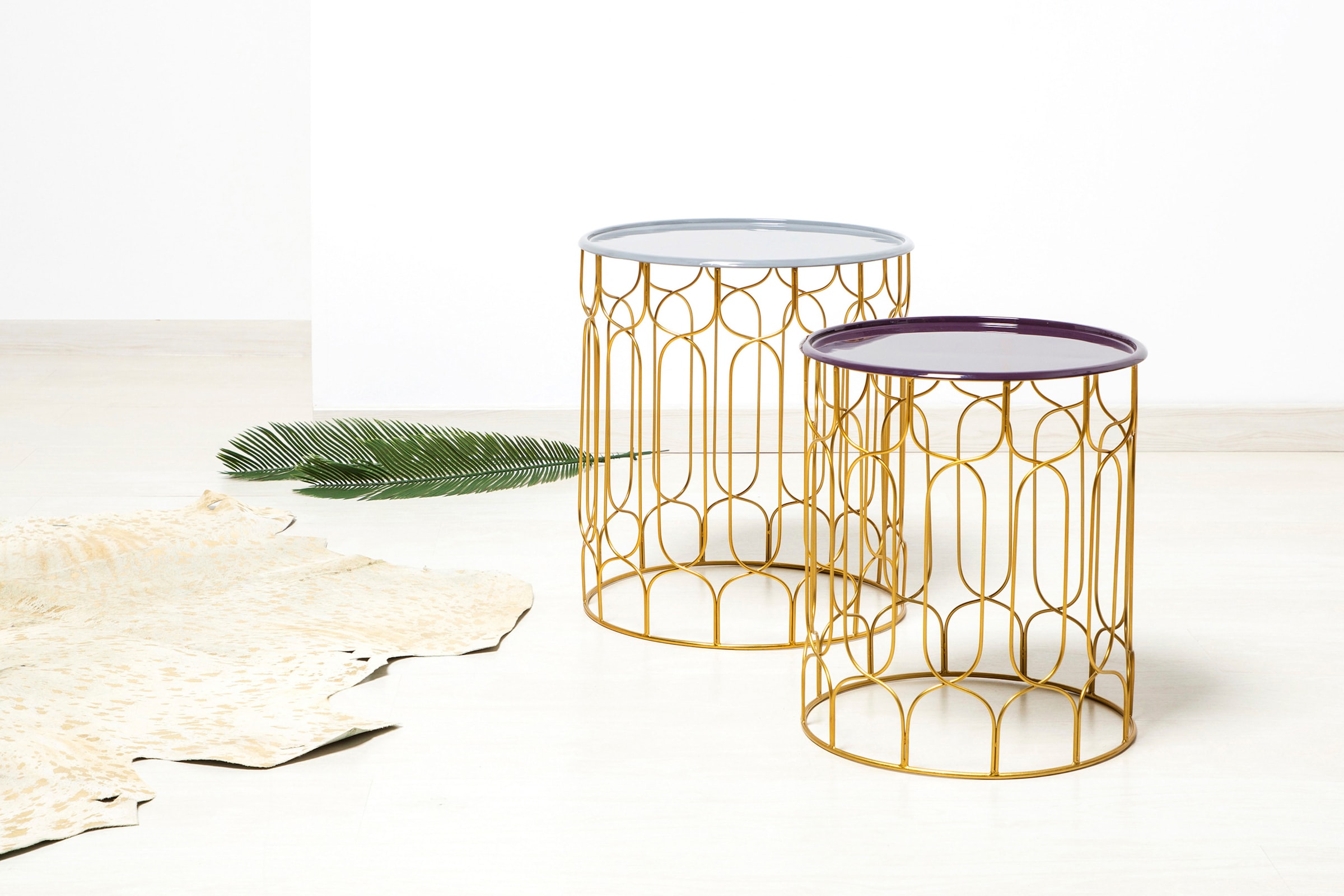 Kayoom Beistelltisch »Beistelltisch-Set Timba, stylische Optik, verschieden große Tische«, (Set, 2 St.), 2er-Set, vielfältig einsetzbar, aktuelle Farben, aus stabilem Metall