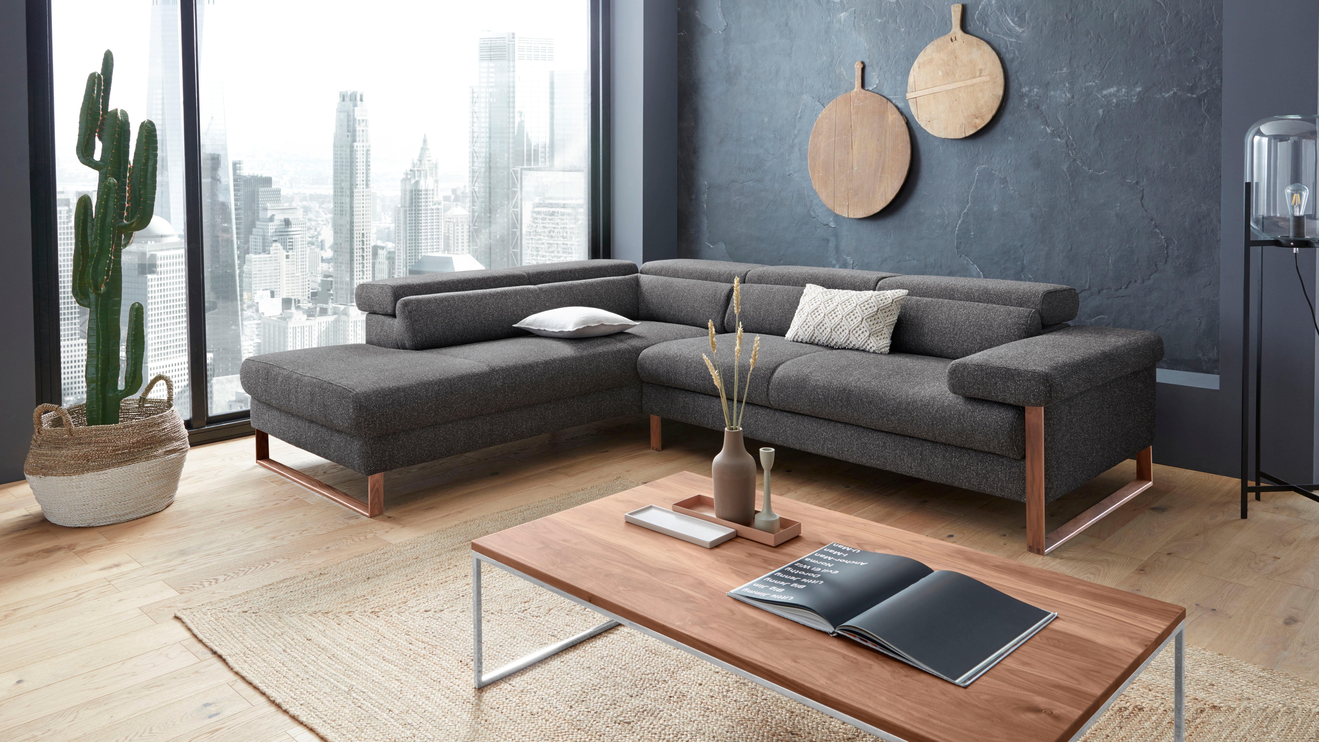 W.SCHILLIG Ecksofa "finn, Designsofa mit tollem Sitzkomfort, bequem, L-Form" German Design Award 2016, Fußgestell Nussbaum natur, Breite 281 cm