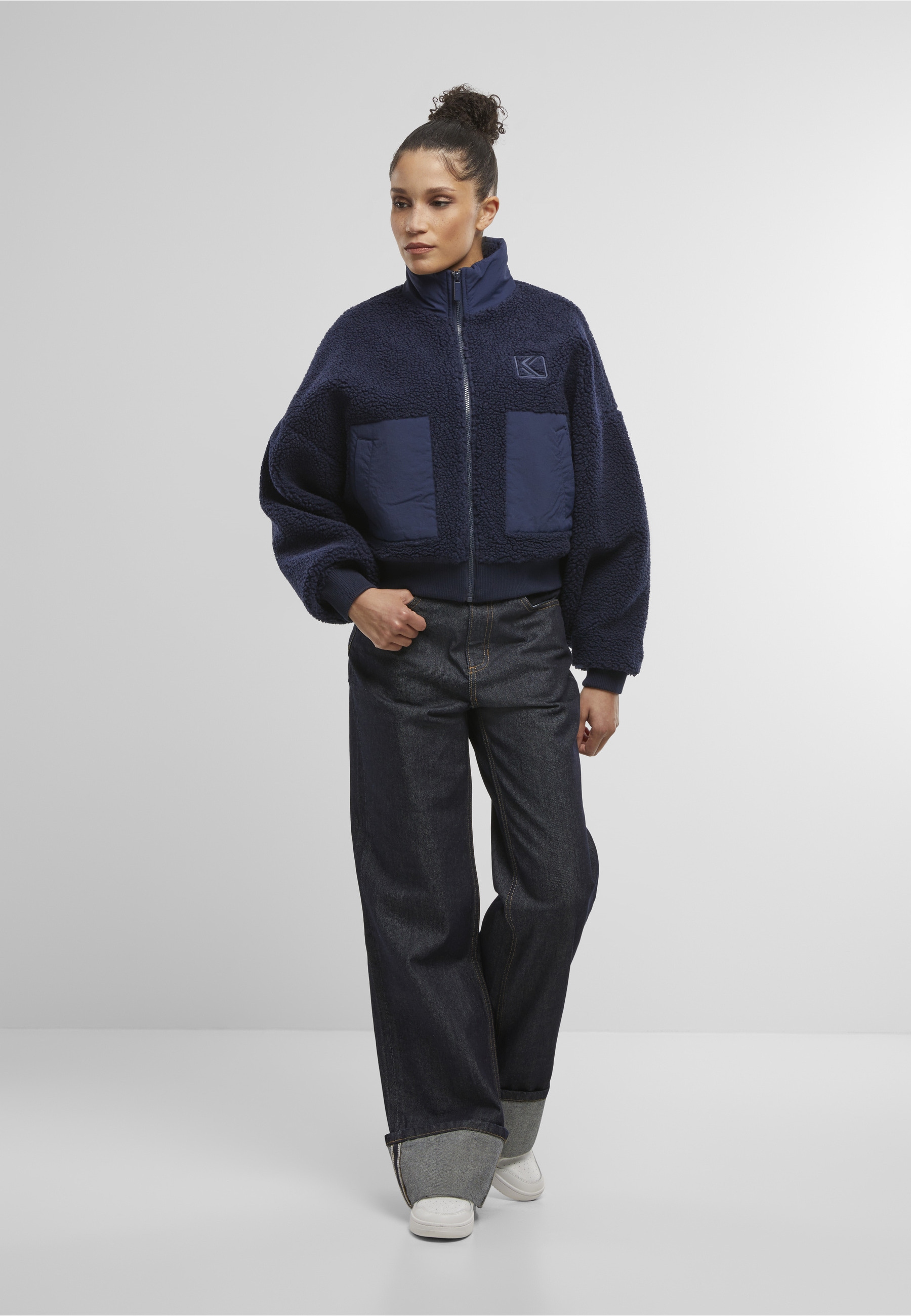 Karl Kani Bomberjacke »Karl Kani OG Crop Teddy Bomber Jacket« 1 Stk. tlg. ohne Kapuze