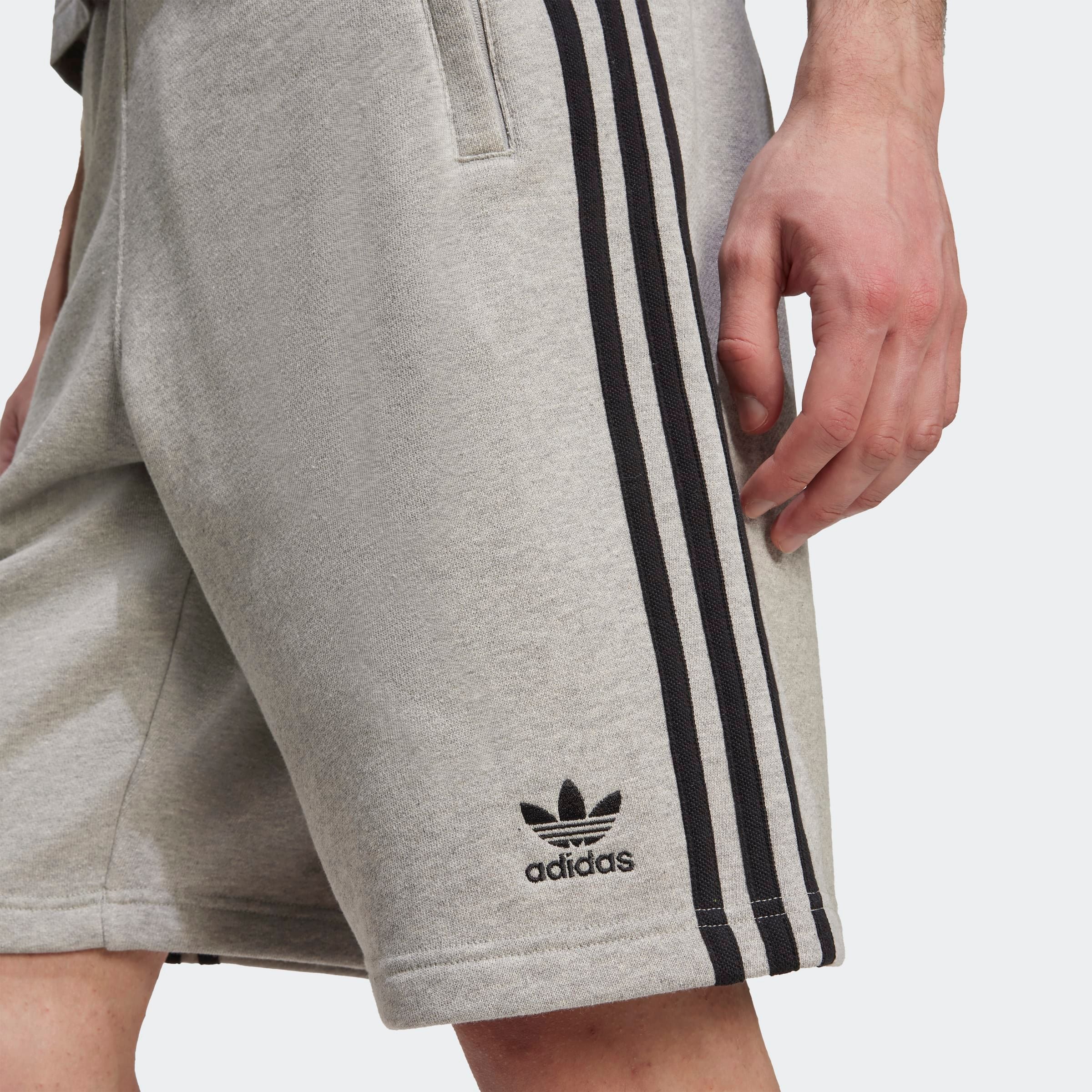 adidas Originals Shorts »3-STRIPE SHORT«, (1 tlg.), Drei Streifen Sweat Shorts aus weichem French-Terry Material
