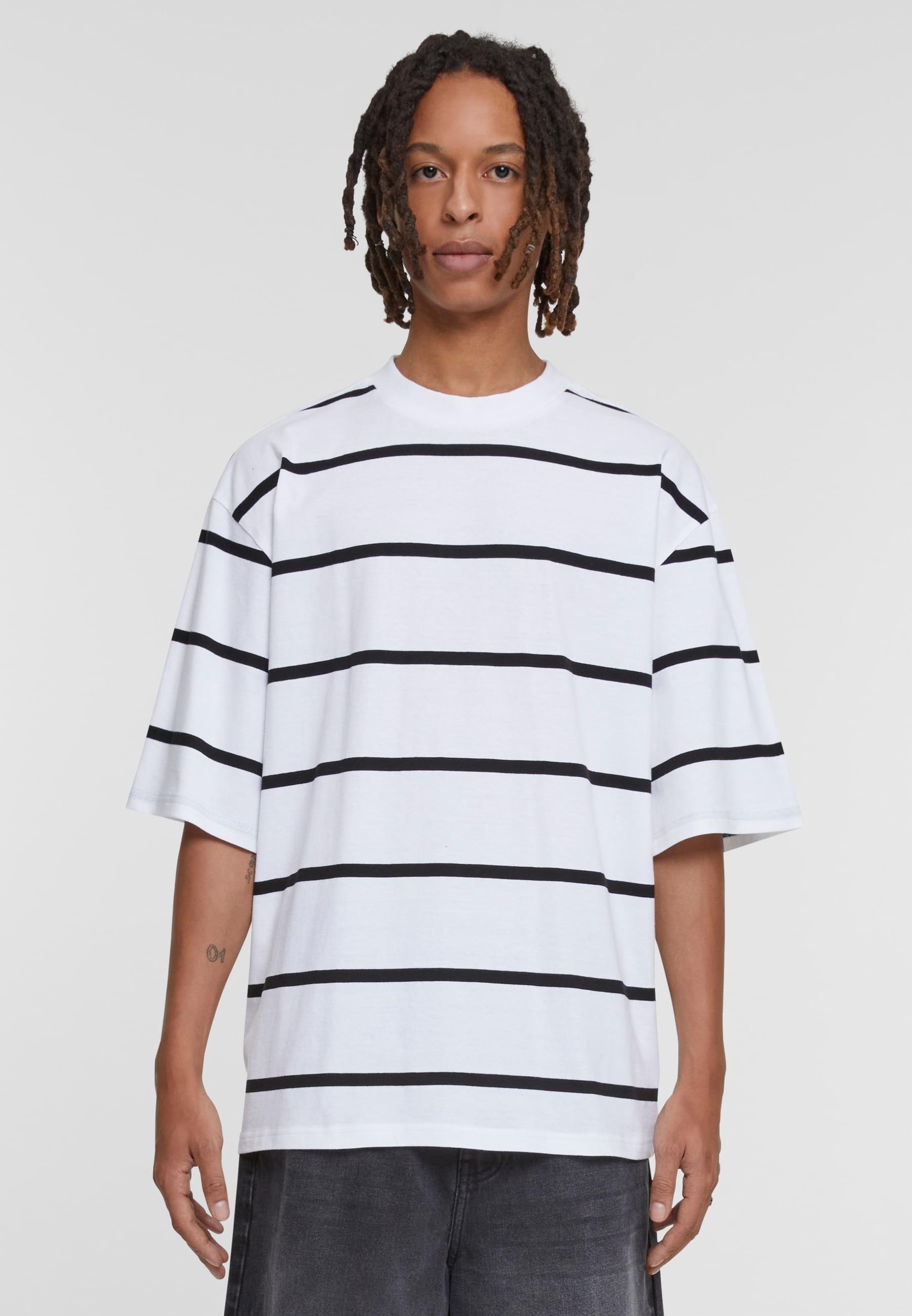 URBAN CLASSICS T-Shirt »Urban Classics Herren Oversized Sleeve Modern Stripe Tee«, (1 tlg.)