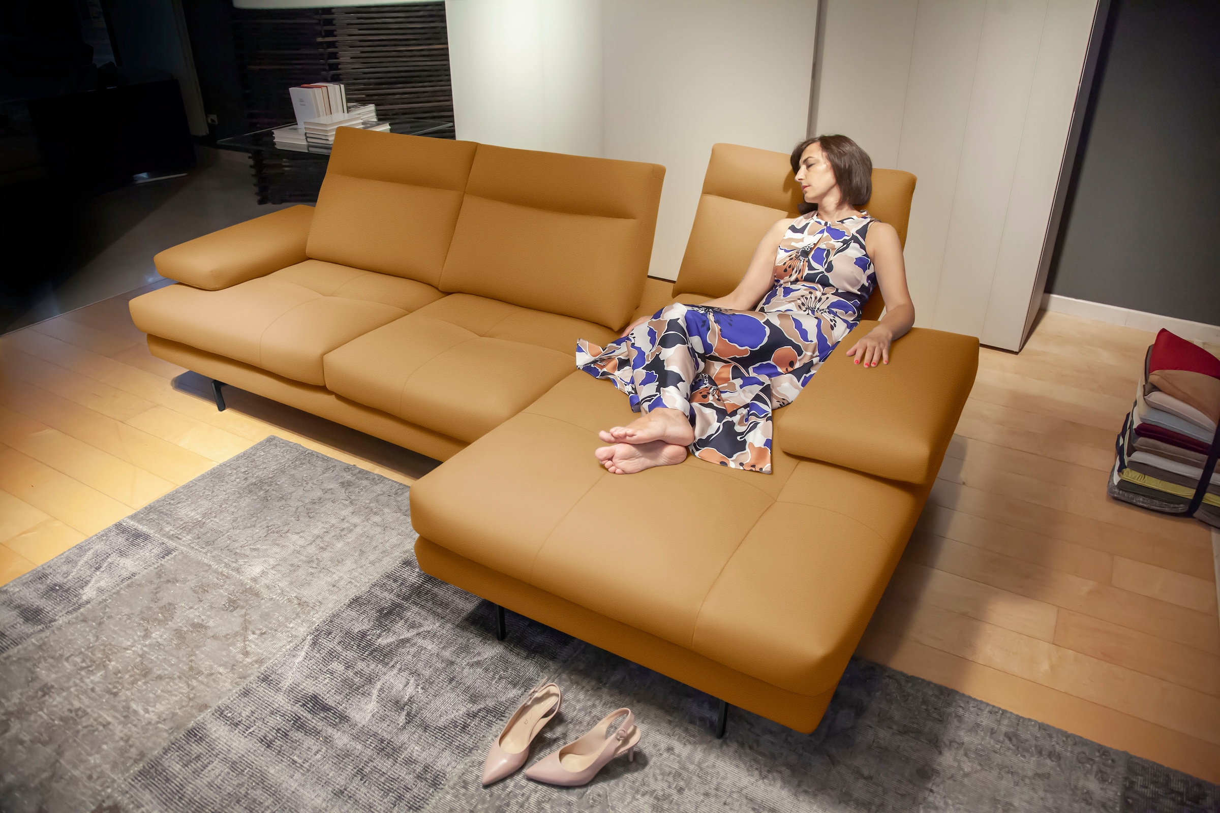 CALIA ITALIA Ecksofa "Toby Wing, B/T: 278/153 cm, Designsofa, Premium Sitzkomfort, L-Form" inklusive Sitztiefenverstellung, Füße in schwarz matt