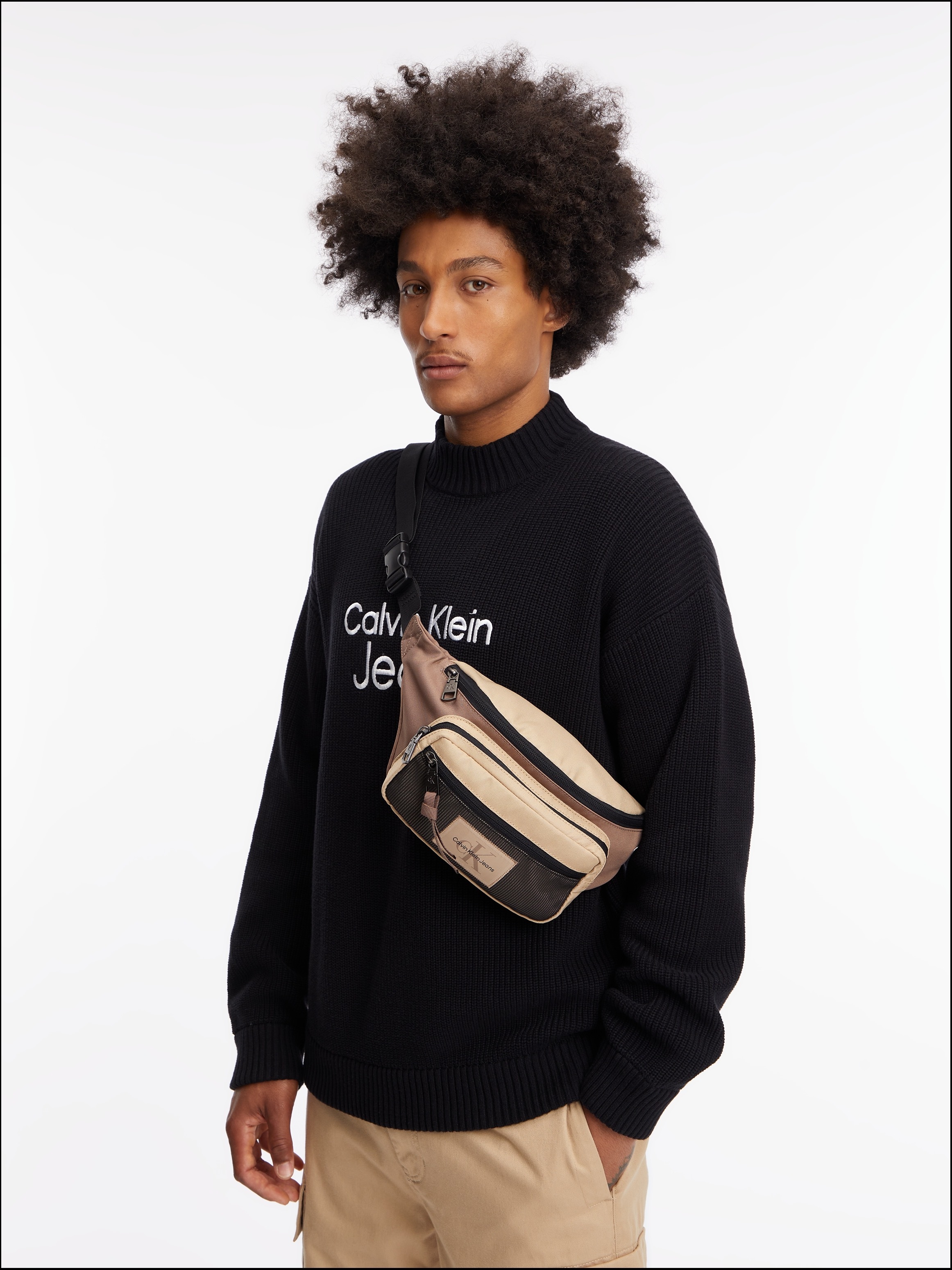 calvin klein jeans -  Bauchtasche "SPORT ESSENTIALS WAISTBAG38 CB", mit Reißverschluss-Vortasche