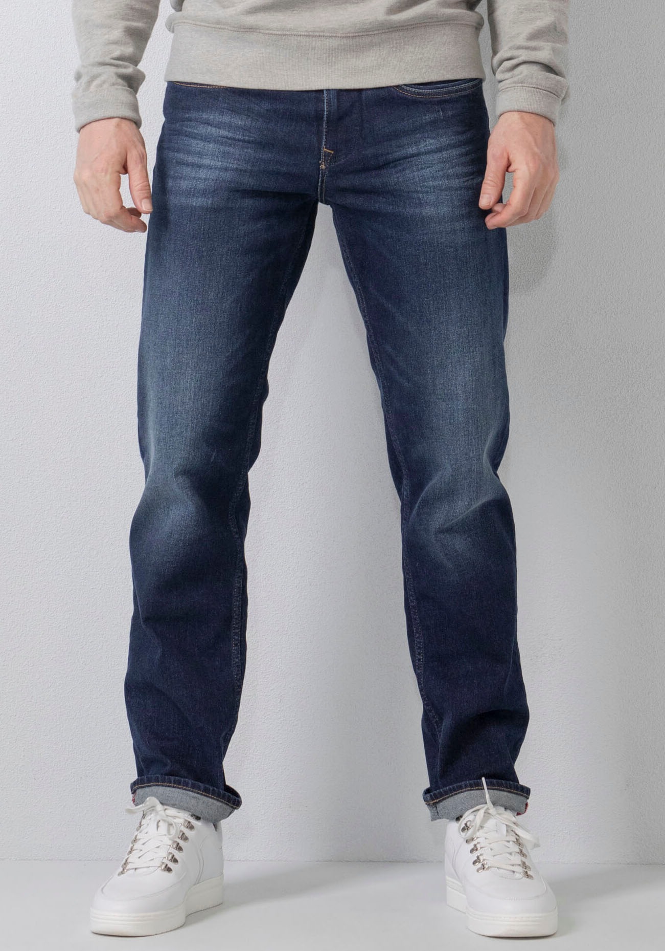 Petrol Industries "RILEY"