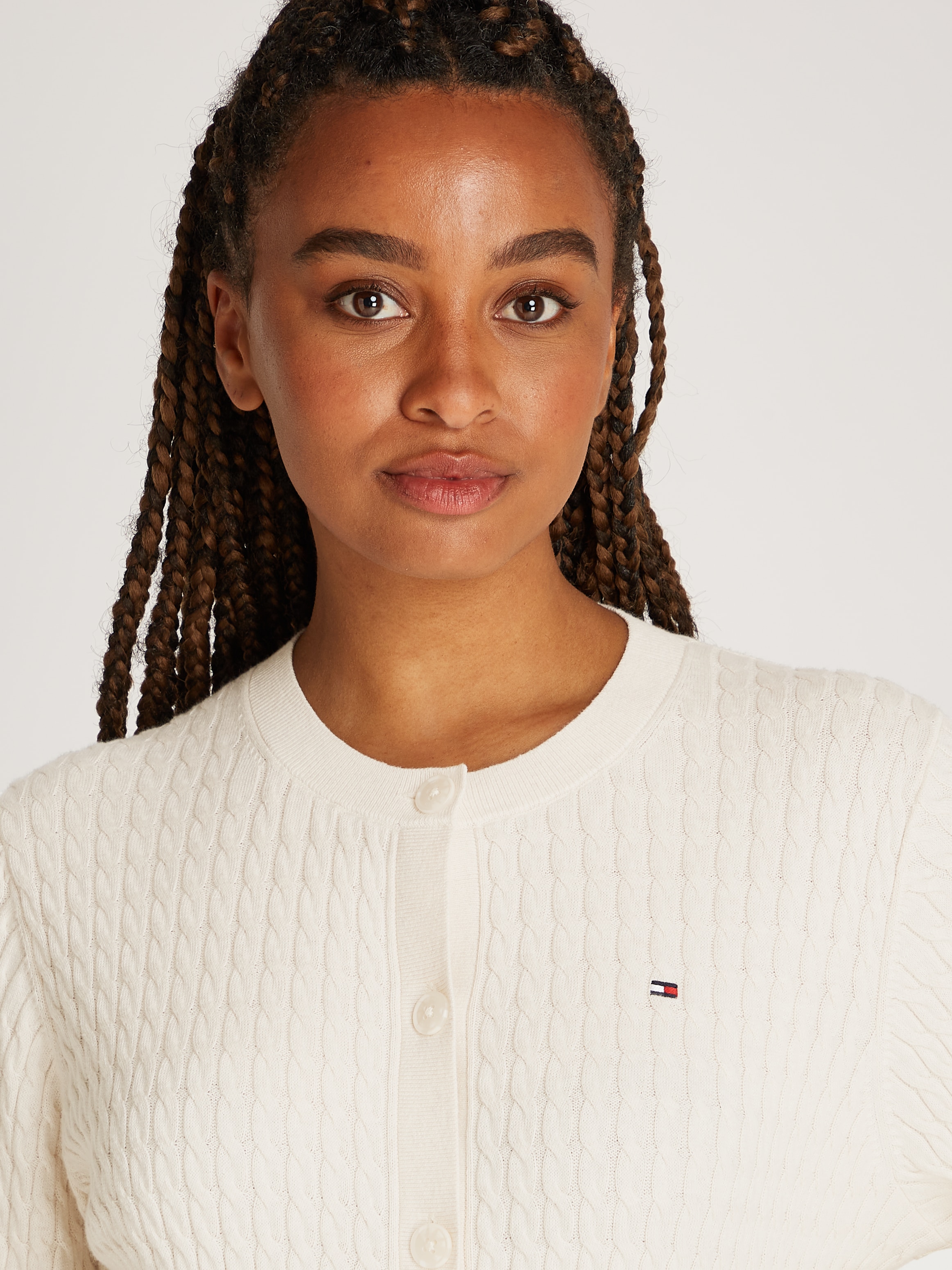 Tommy Hilfiger Strickjacke »CO CABLE C-NK CARDIGAN«, mit Zopfstruktur