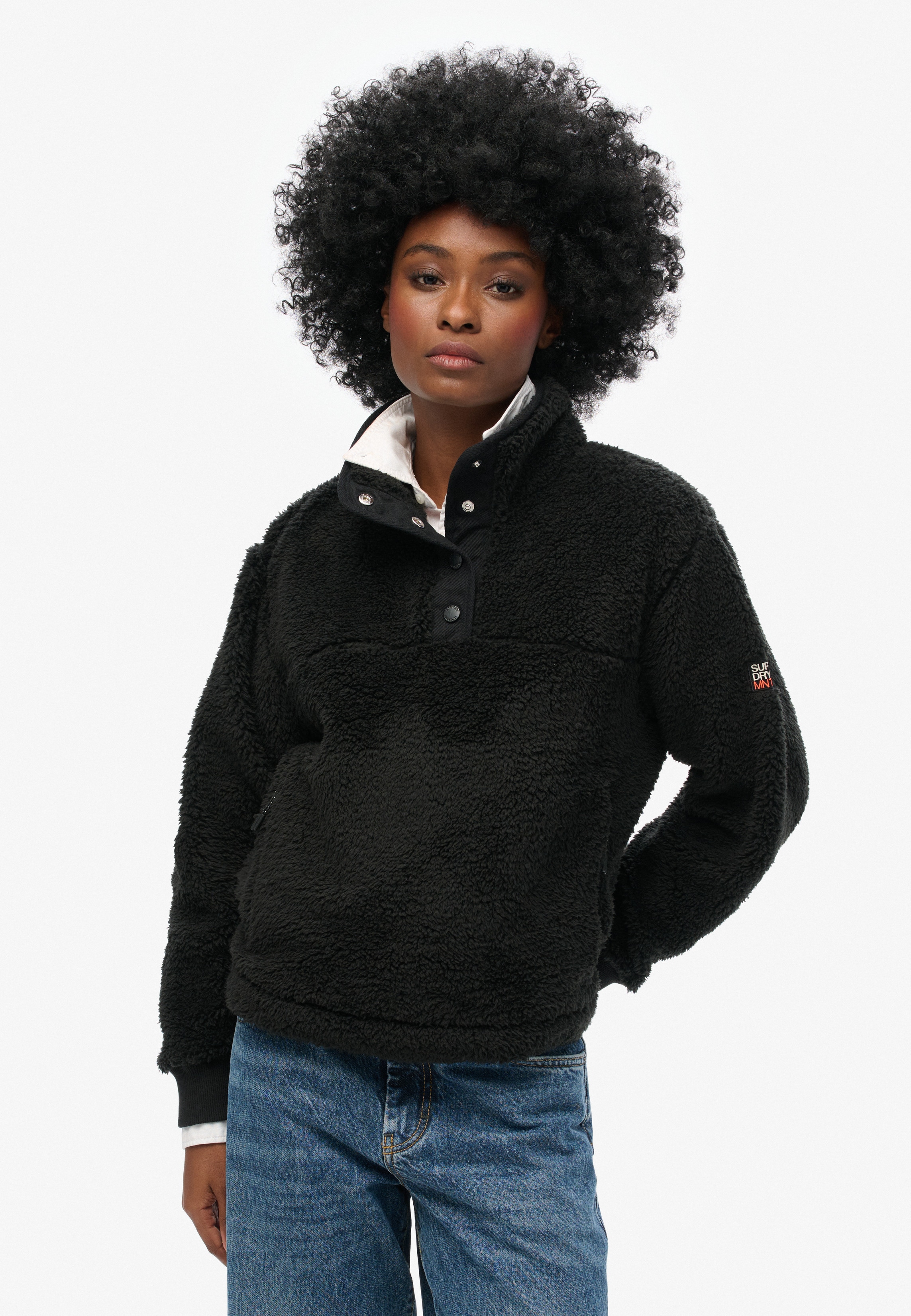 Superdry Fleecepullover "SUPER SOFT HENLEY", mit Markenlabel, aus Polyester und Fleece, pflegeleicht