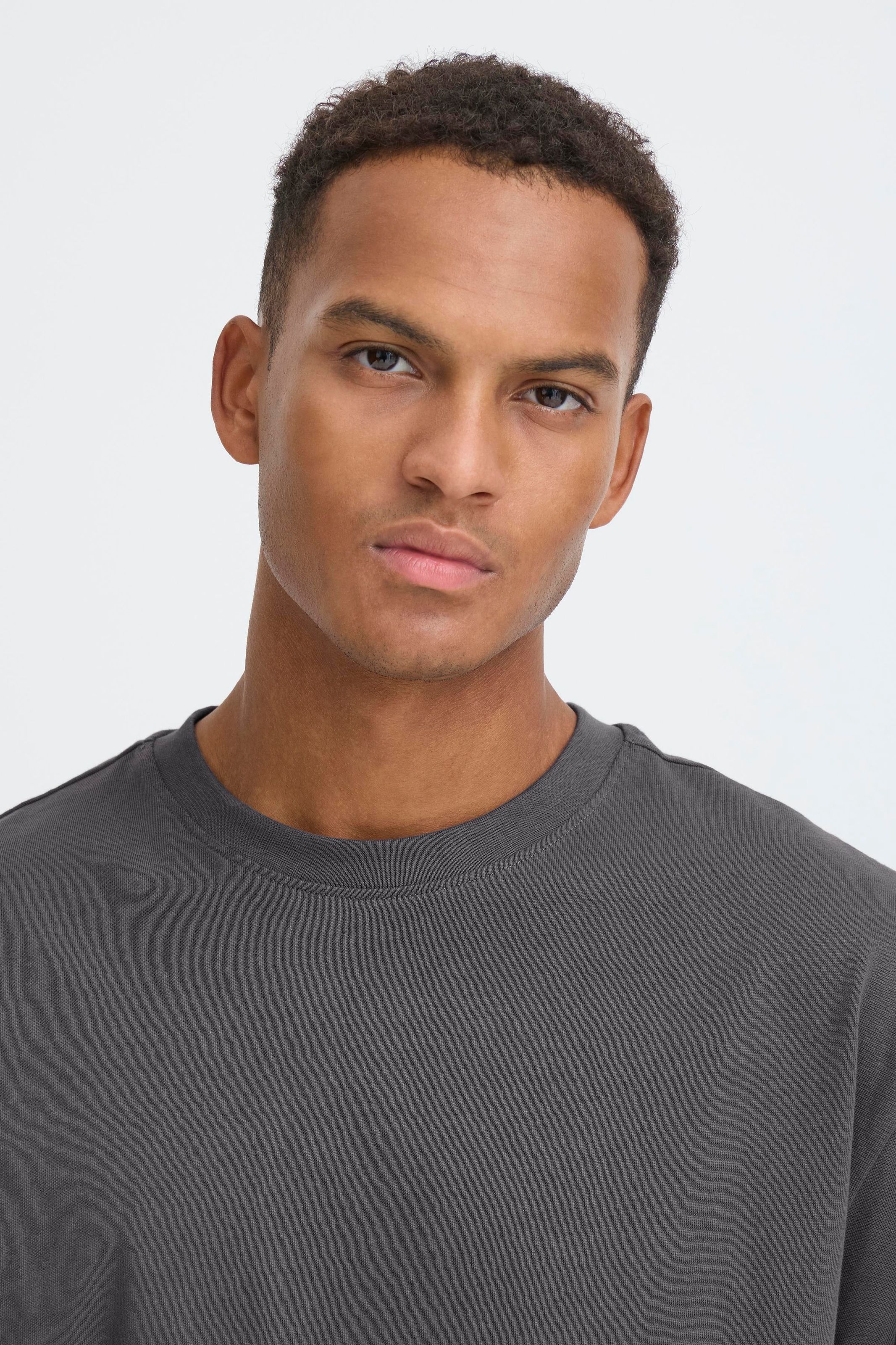 Thumbnail - Blend T-Shirt "BHFISHER OVERSIZE TEE"