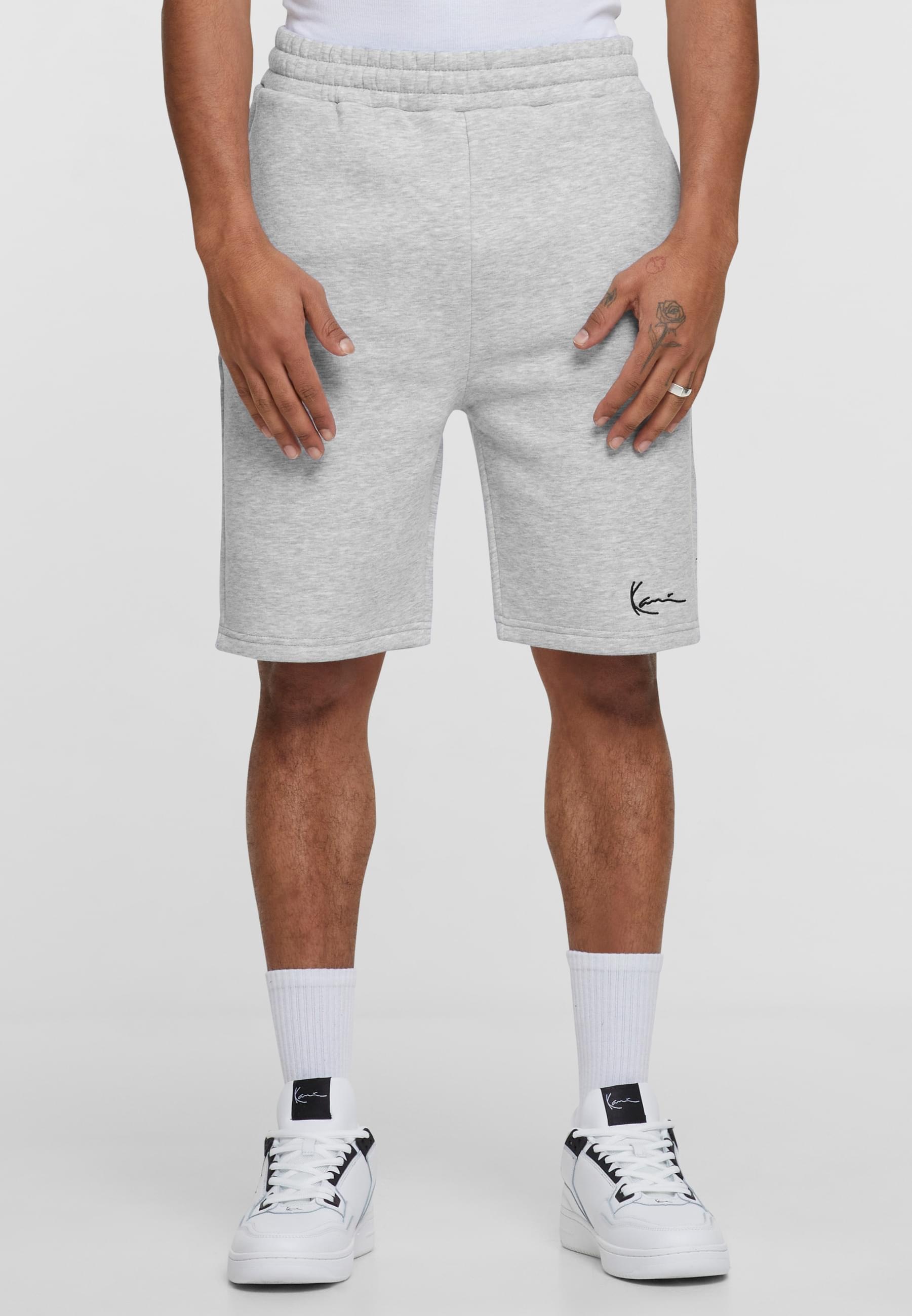 Karl Kani Stoffhose »Karl Kani Herren KKMQ22003GRY SIGNATURE SHORTS GRY«, (1 tlg.)