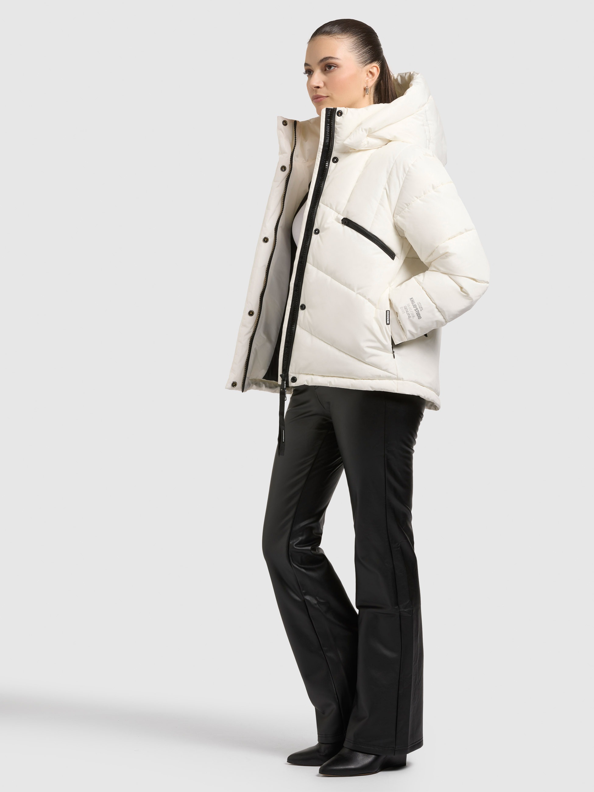 khujo Steppjacke »EVANDE« mit Kapuze