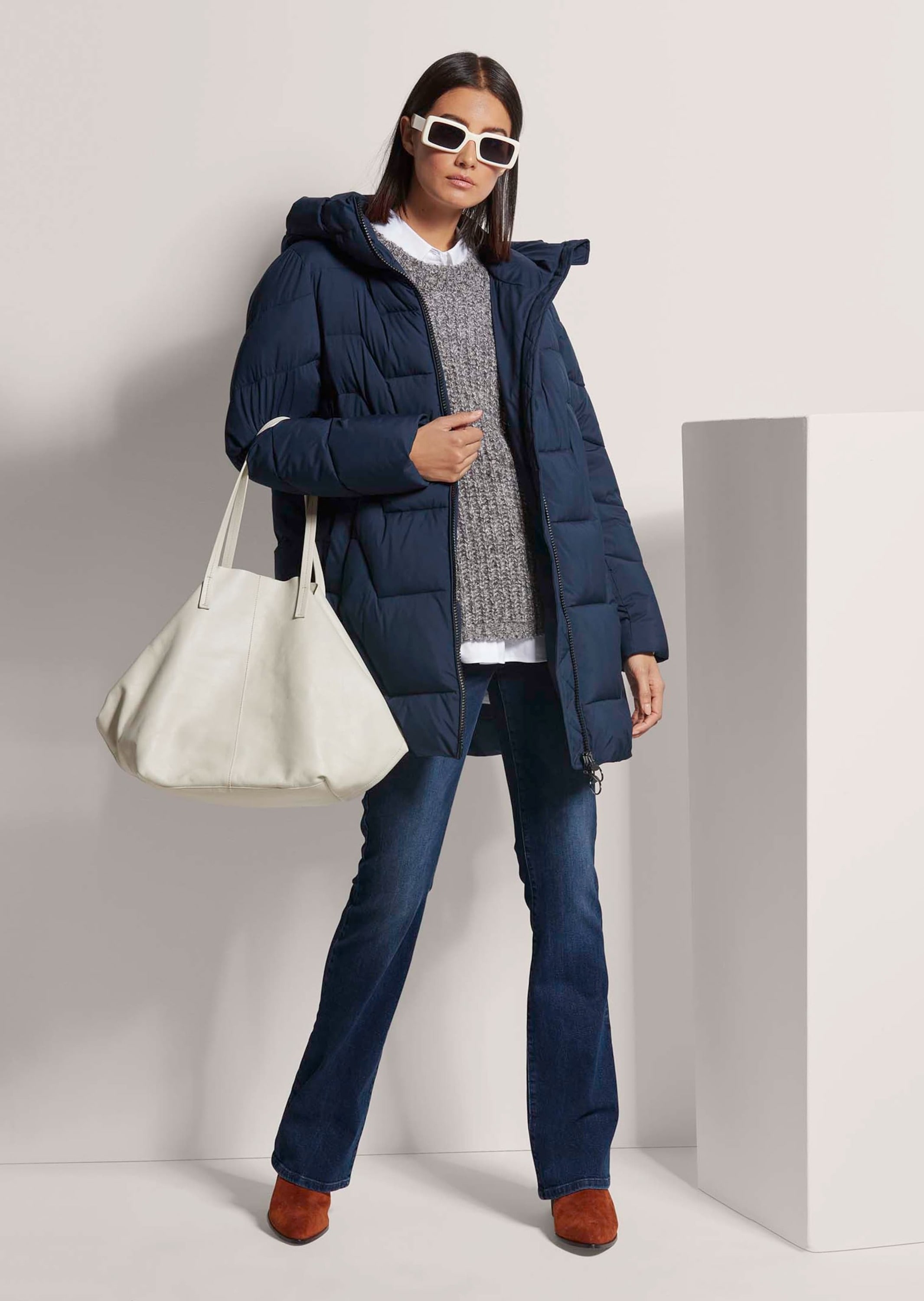 MADELEINE Steppjacke »Steppjacke Wattierte Steppjacke mit Kapuze«