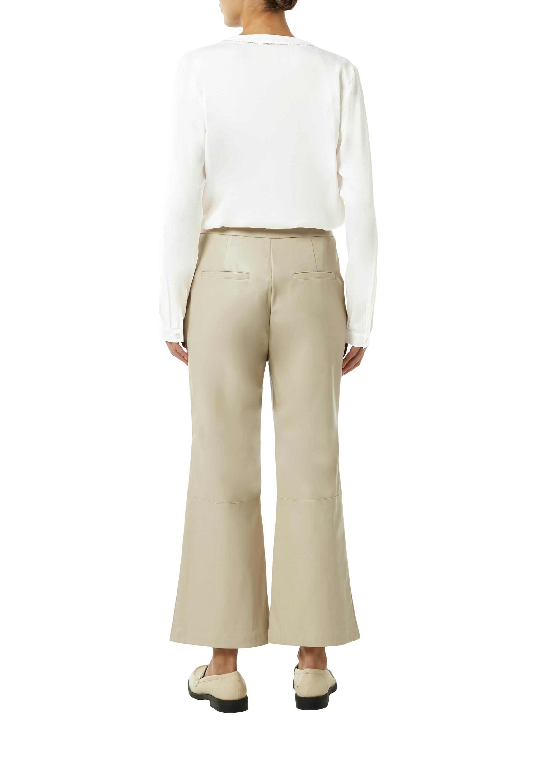 Comma Satinbluse mit Zier-Detail am Ausschnitt