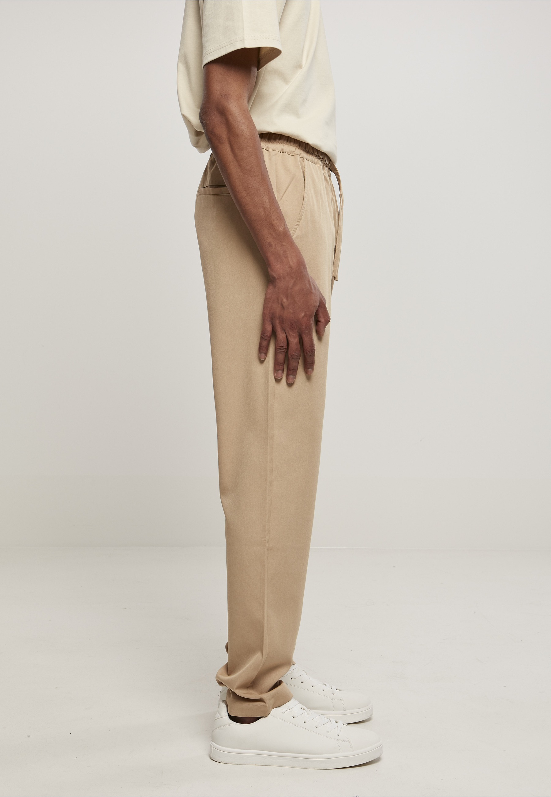 URBAN CLASSICS Stoffhose »Urban Classics Herren Tapered Jogger Pants«