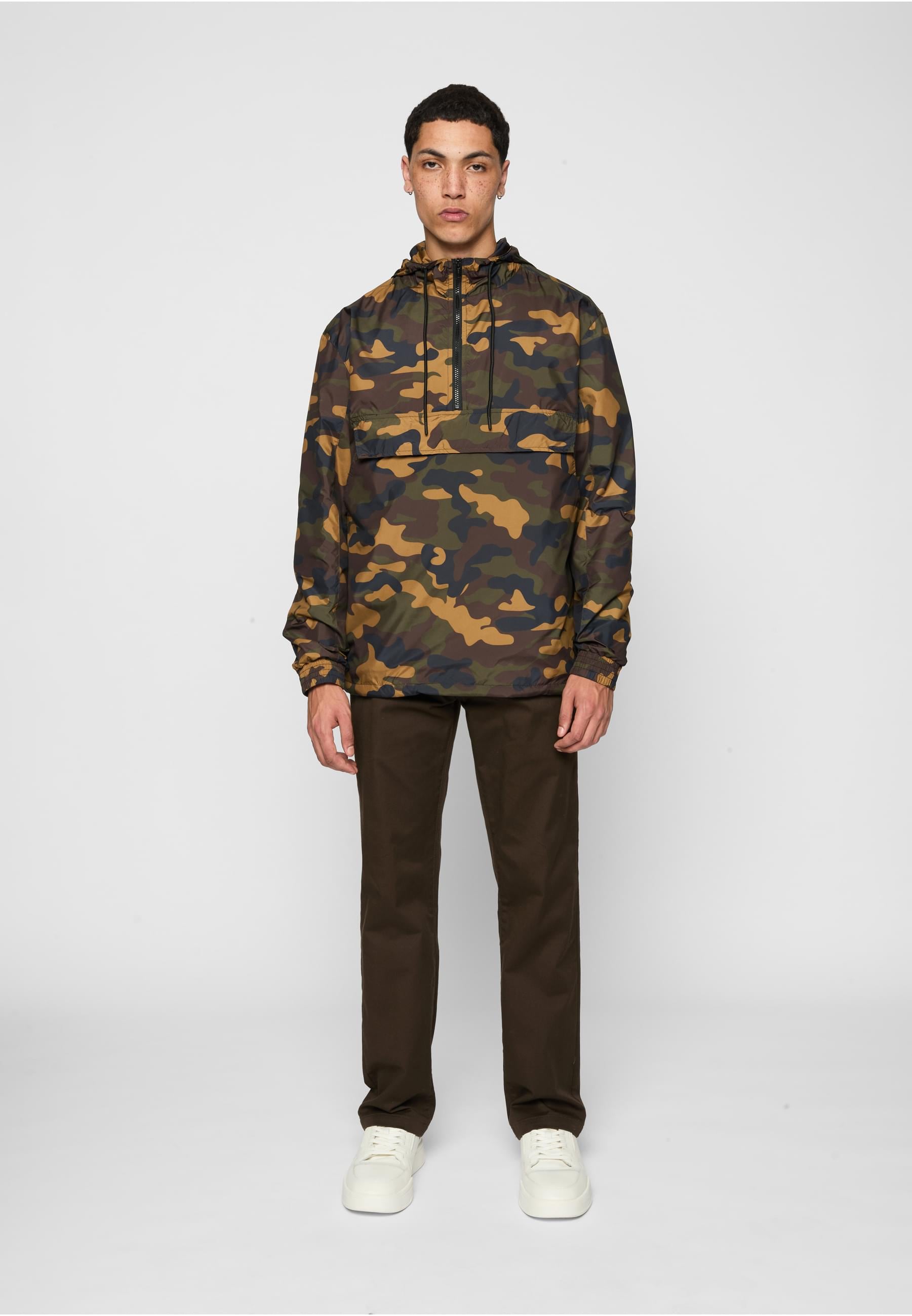 URBAN CLASSICS Anorak »Urban Classics Herren Camo Pull Over Windbreaker«, (1 St.), mit Kapuze