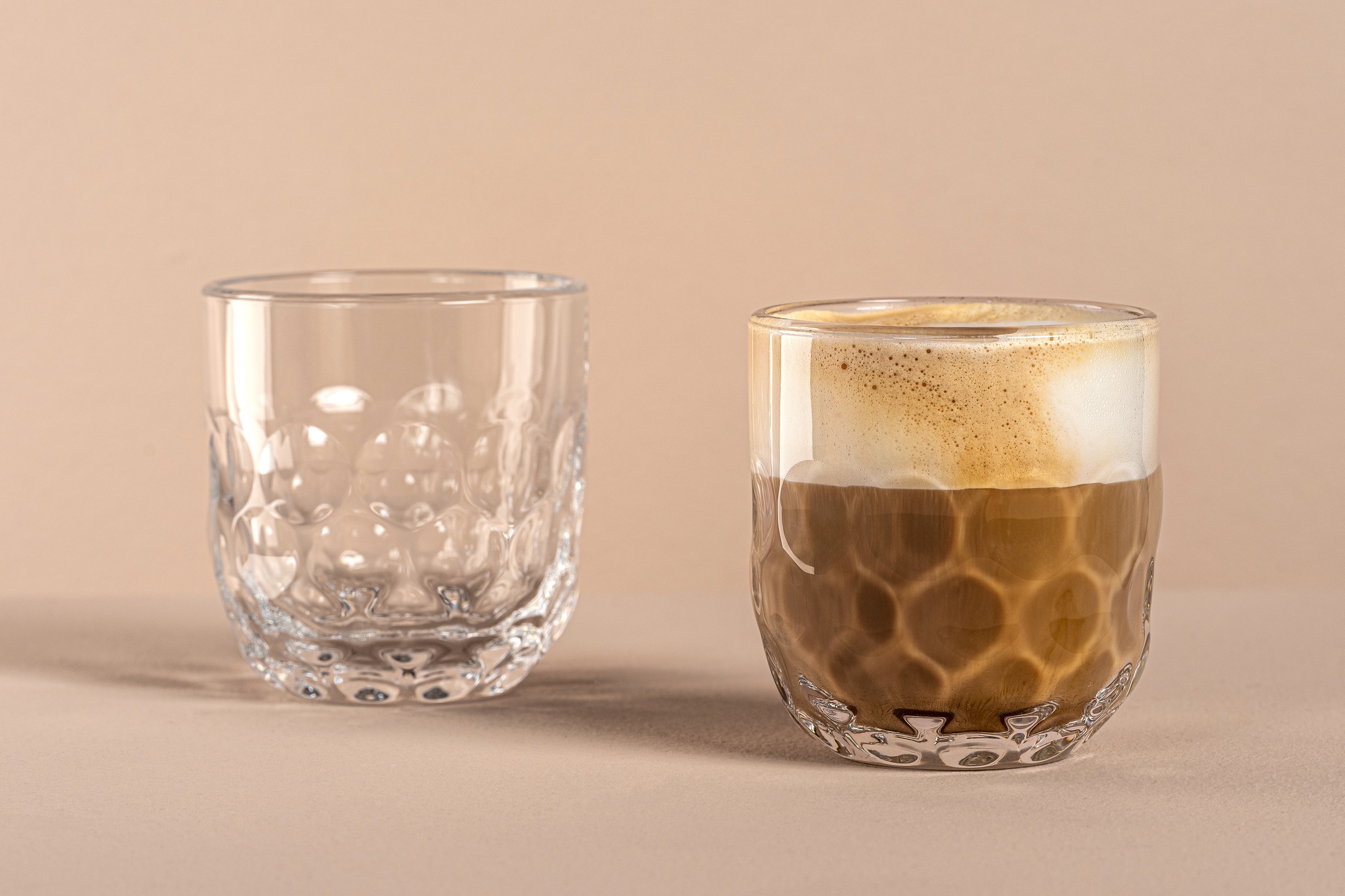 LEONARDO Gläser-Set »Kaffee-Glas GOCCE, 220 ml, 6er-Set«, (Set, 6 tlg.), 1. Variante, mit Tropfenrelief