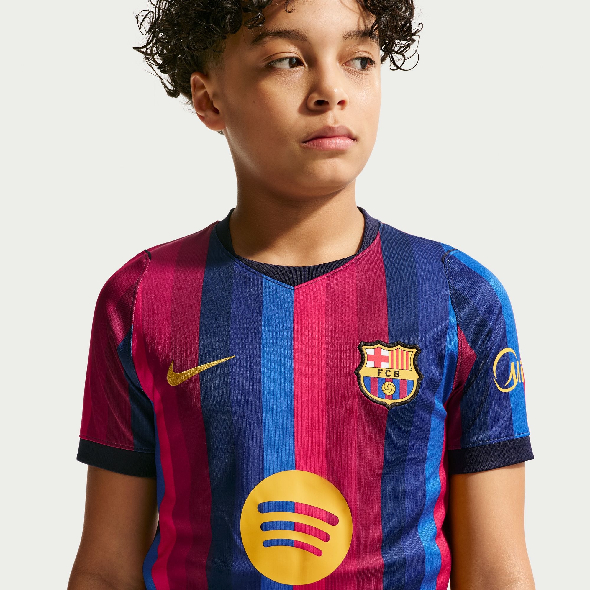 Nike Fußballtrikot »FCB Y NK DF JSY SS STAD HM« mit Rundhalsausschnitt, Kurzarm, aus Polyester
