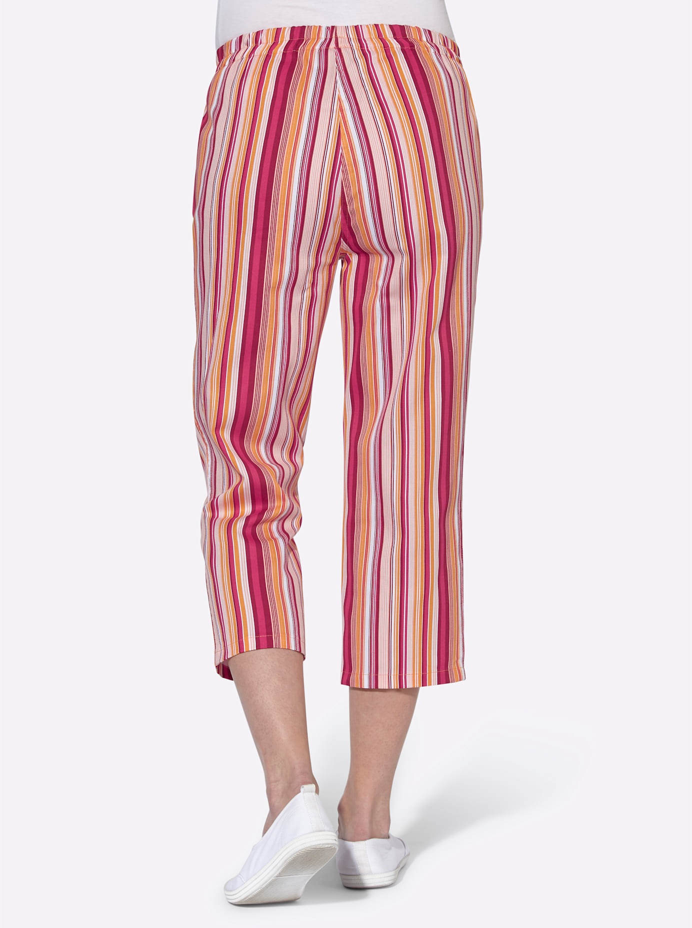 Classic Basics Women Capri Pants Multicolor Size 50 2