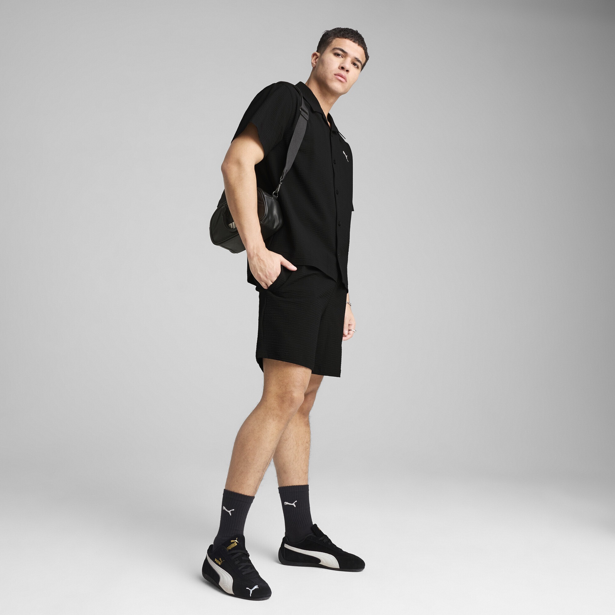 PUMA T-Shirt »WARDROBE ESS Relaxed Seersucker-Shirt Herren«