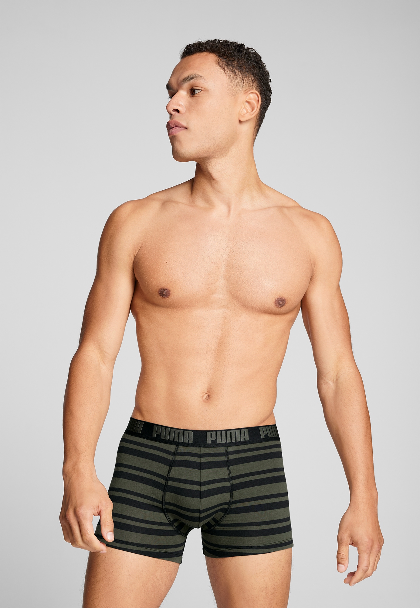 PUMA Boxershorts »PUMA MEN EVERYDAY STRIPED BOXERS 2P«, (Packung, 2er Pack), mit kontrastfarbigem Schriftzug