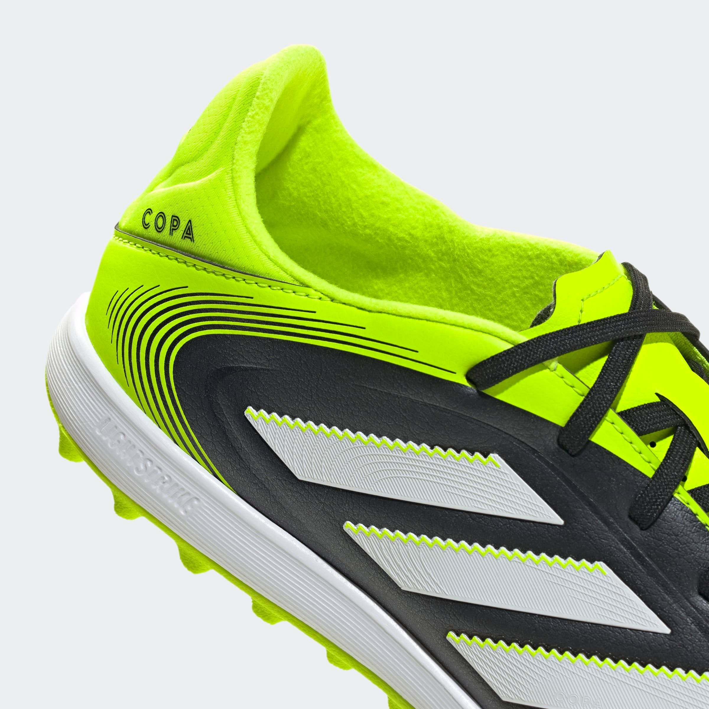 adidas Performance Fußballschuh »COPA PURE 3 LEAGUE KUNSTRASEN E«, geeignet für harte Untergründe Asche und Kunstrasen