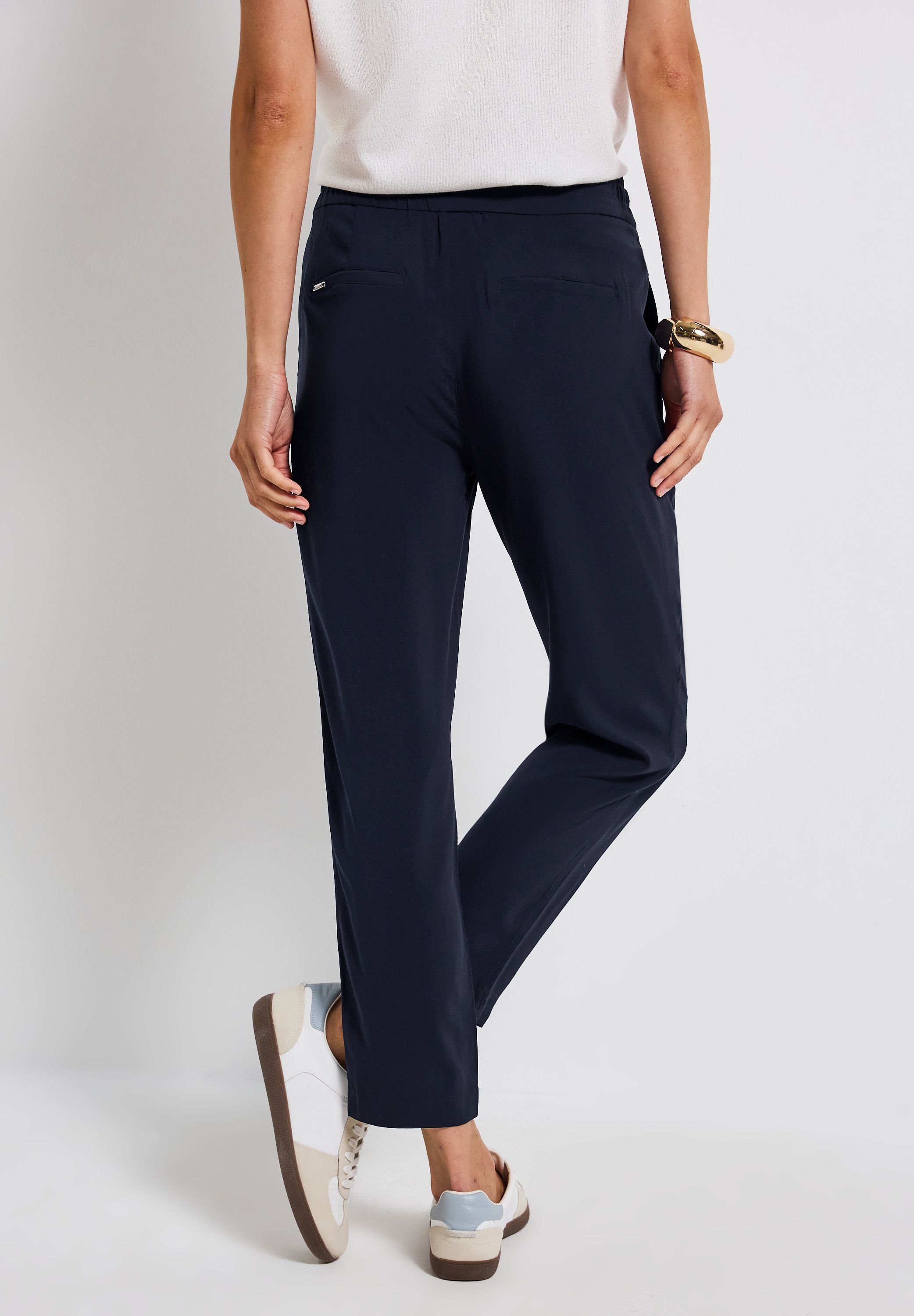 STREET ONE Stoffhose mit seitlichen Einschubtaschen günstig online kaufen