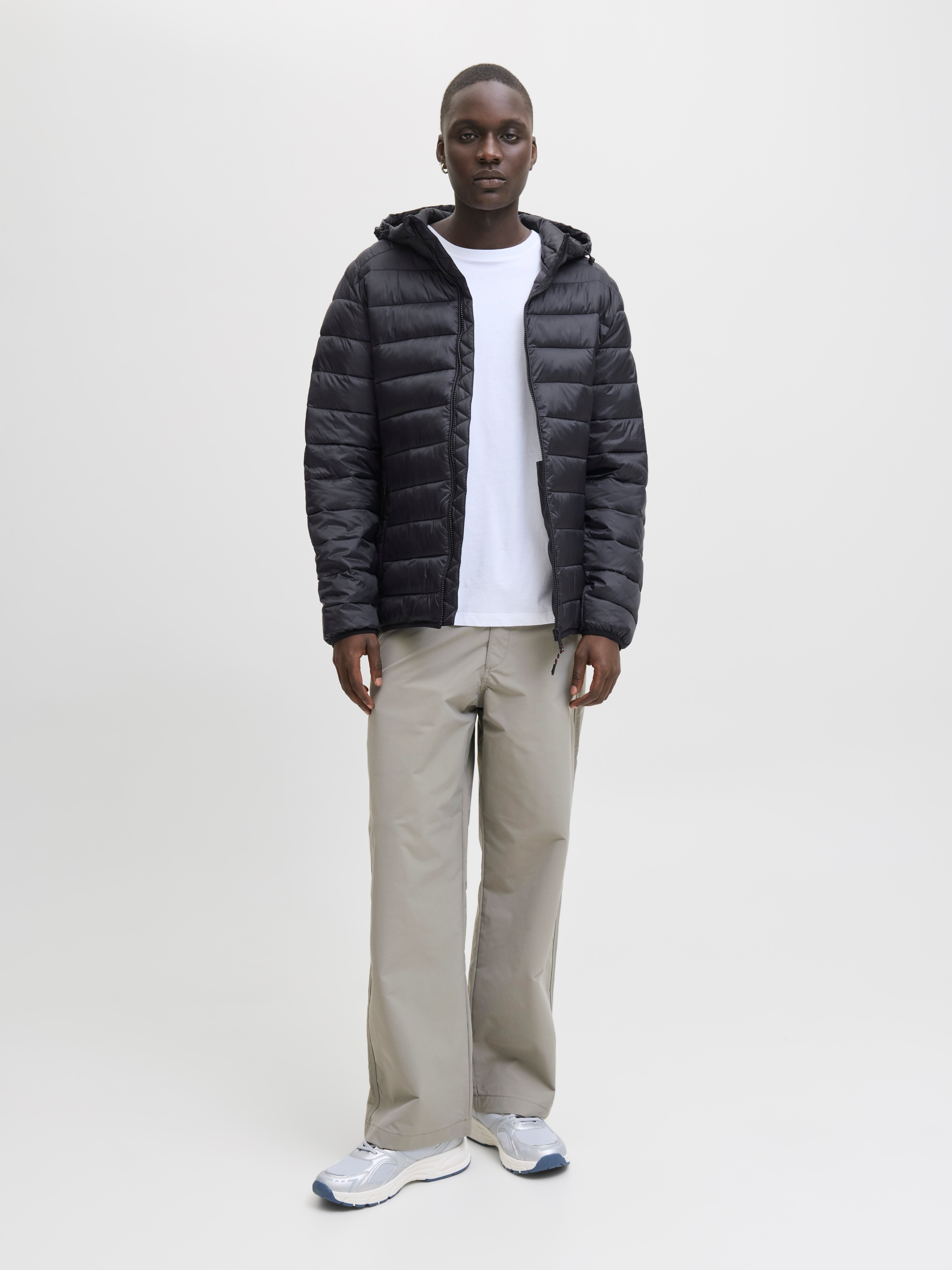 Thumbnail - Jack & Jones Steppjacke "JJEBRADLEY LIGHT PUFFER HOOD NOOS" mit Kapuze
