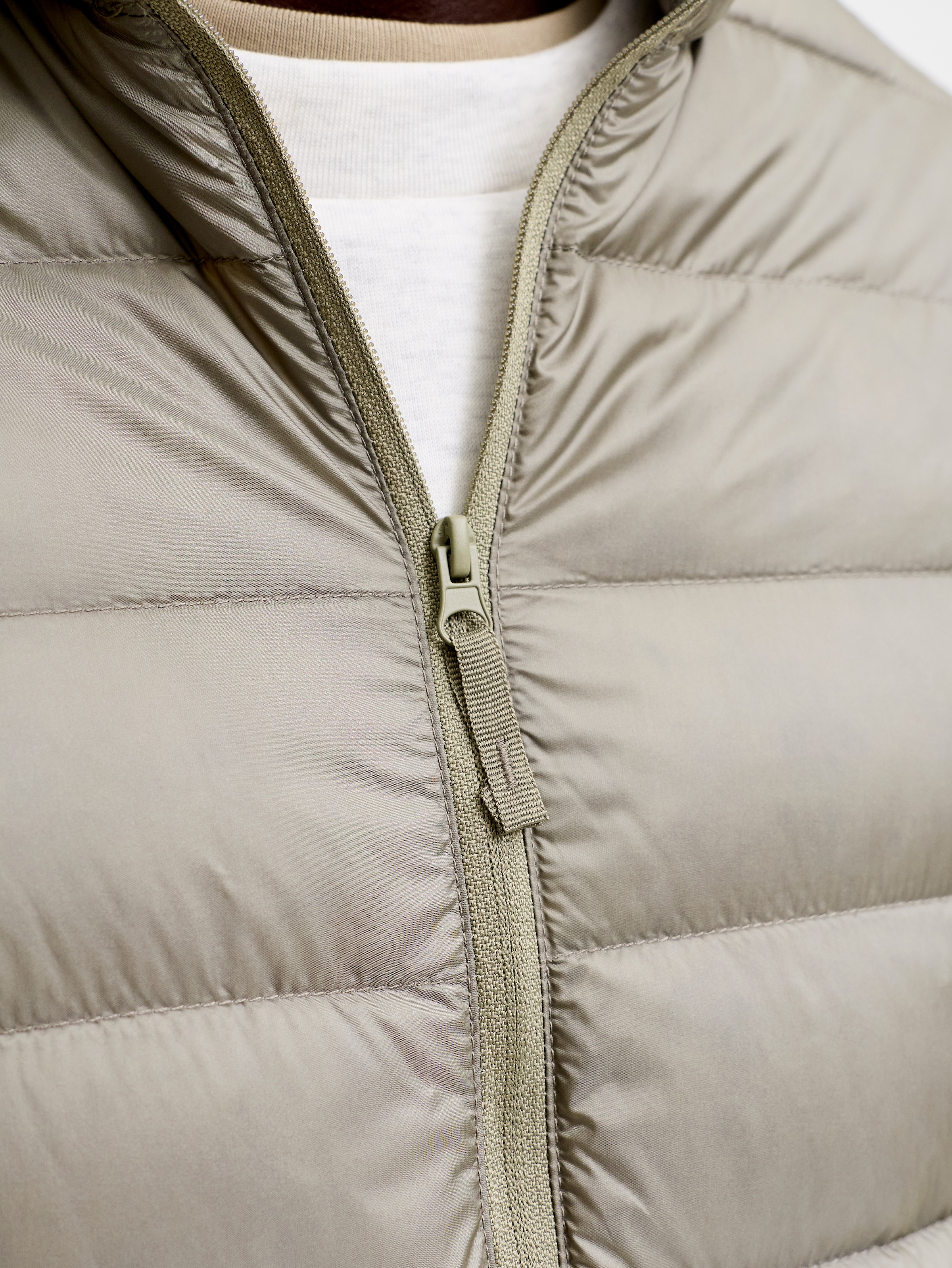 Jack & Jones Steppjacke »JJEBERG LIGHT DOWN COLLAR PUFFER NOOS« Kunstfaser, regular fit