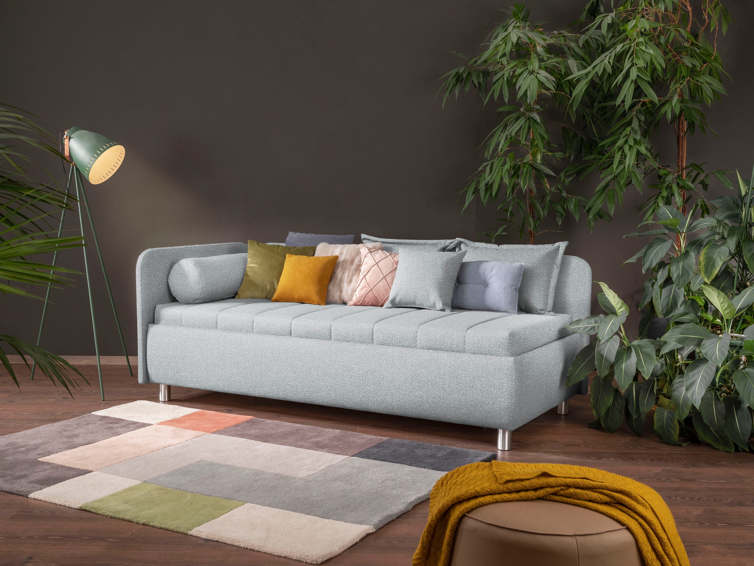 alina Schlafsofa »Kiana«, mit Bettkasten und Zierkissen, Liegefläche 90/200 cm oder 100/200 cm