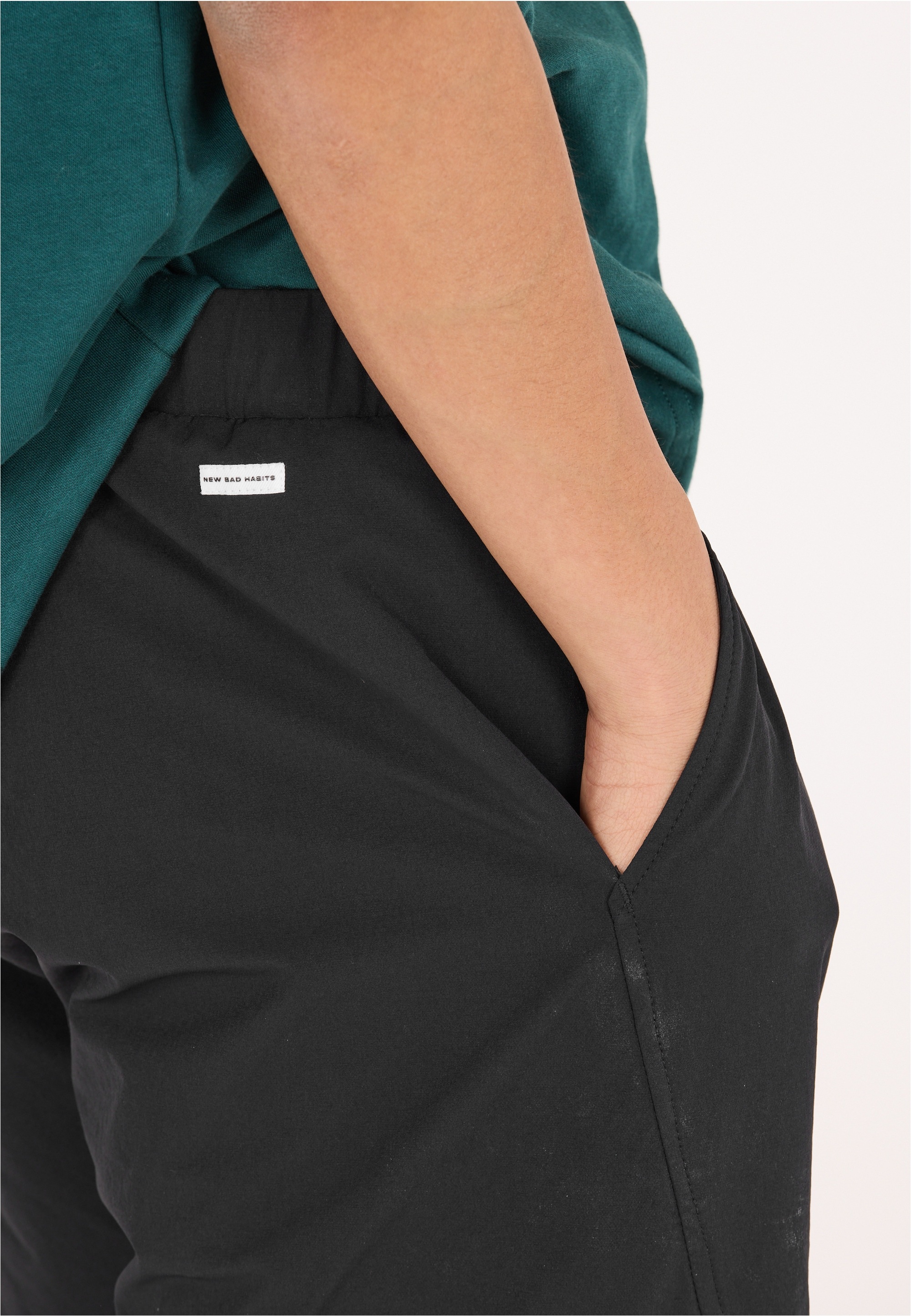 Les'Arcs Shorts »Melaina«, Im minimalistisch-sportlichen Style