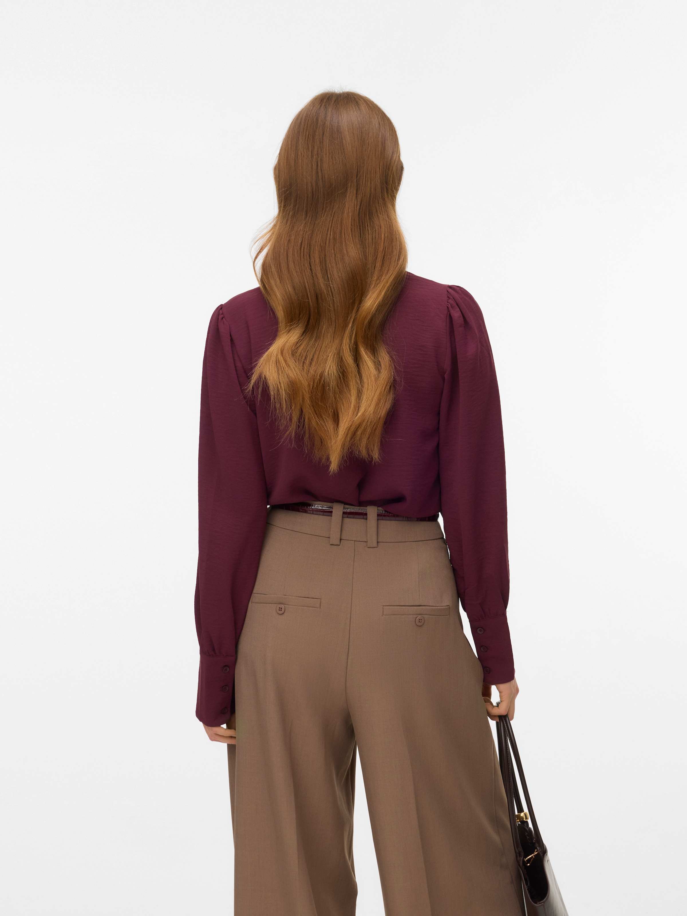 Vero Moda Langarmbluse »VMESME LS V-NECK TOP WVN GA«