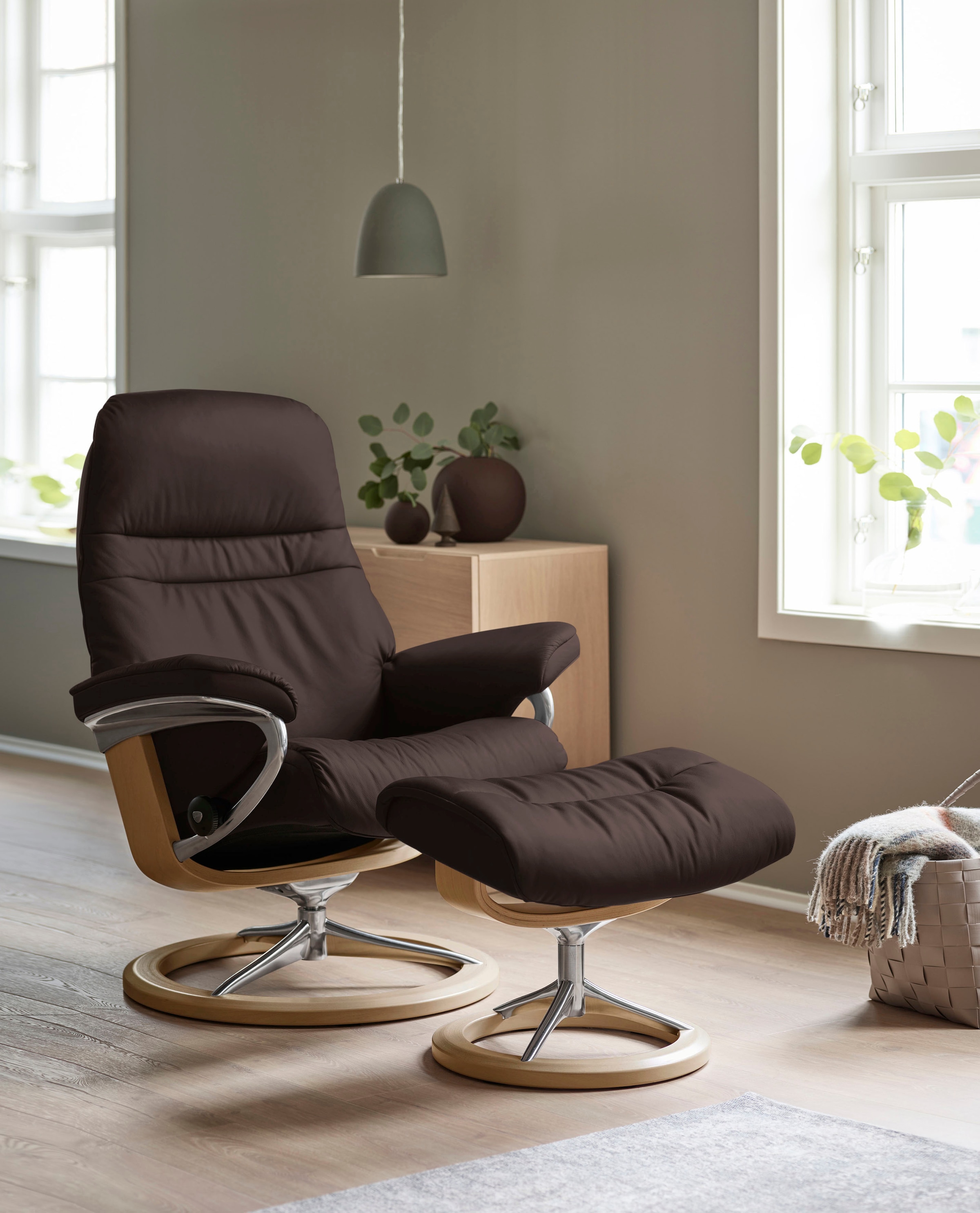 Stressless® Relaxsessel »Sunrise«, (Set, Relaxsessel mit Hocker), mit Signature Base, Größe S, Gestell Eiche