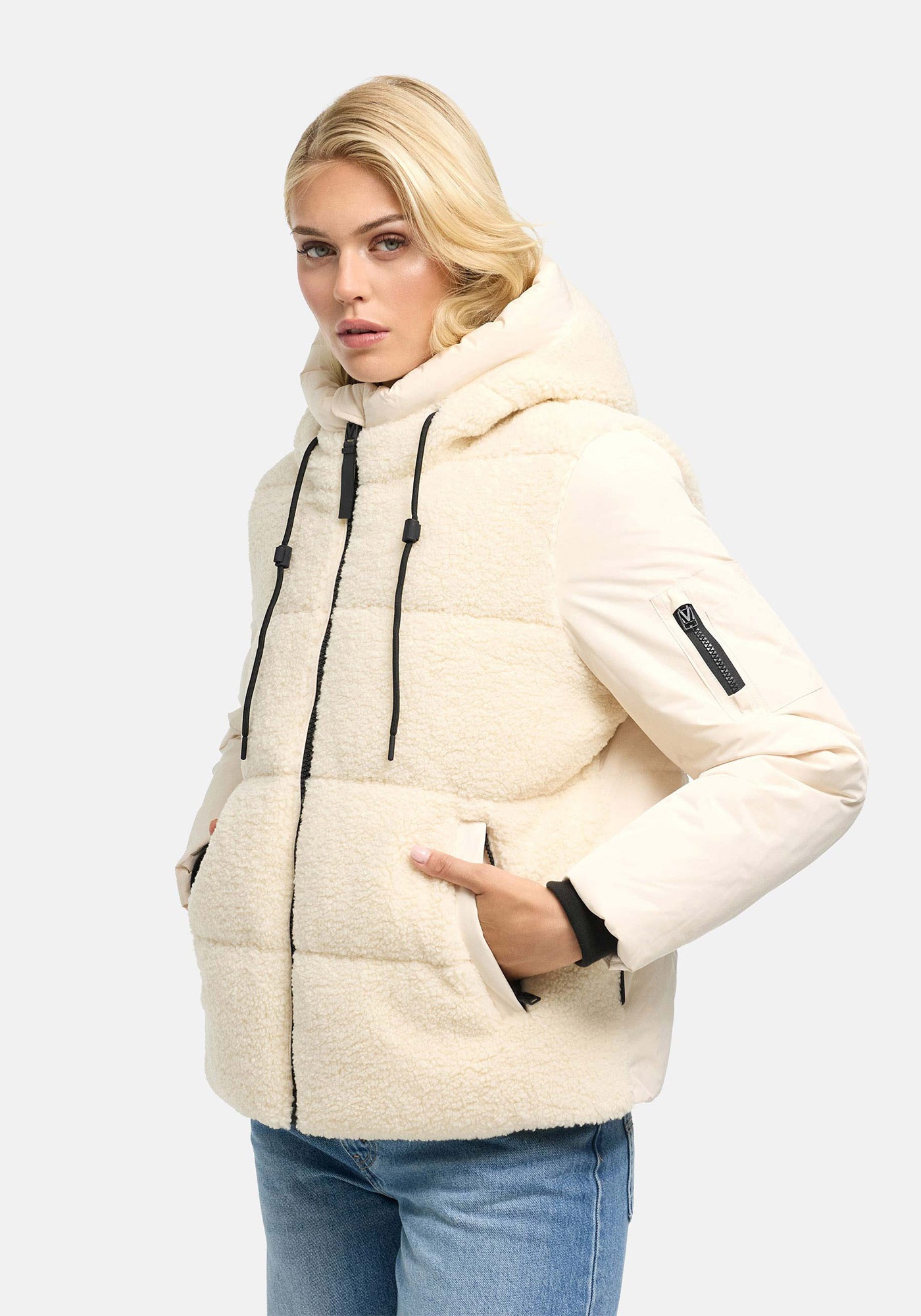 Marikoo Winterjacke »Elidee« mit Kapuze Winterjacke mit Kapuze und praktischen Reißverschlusstaschen