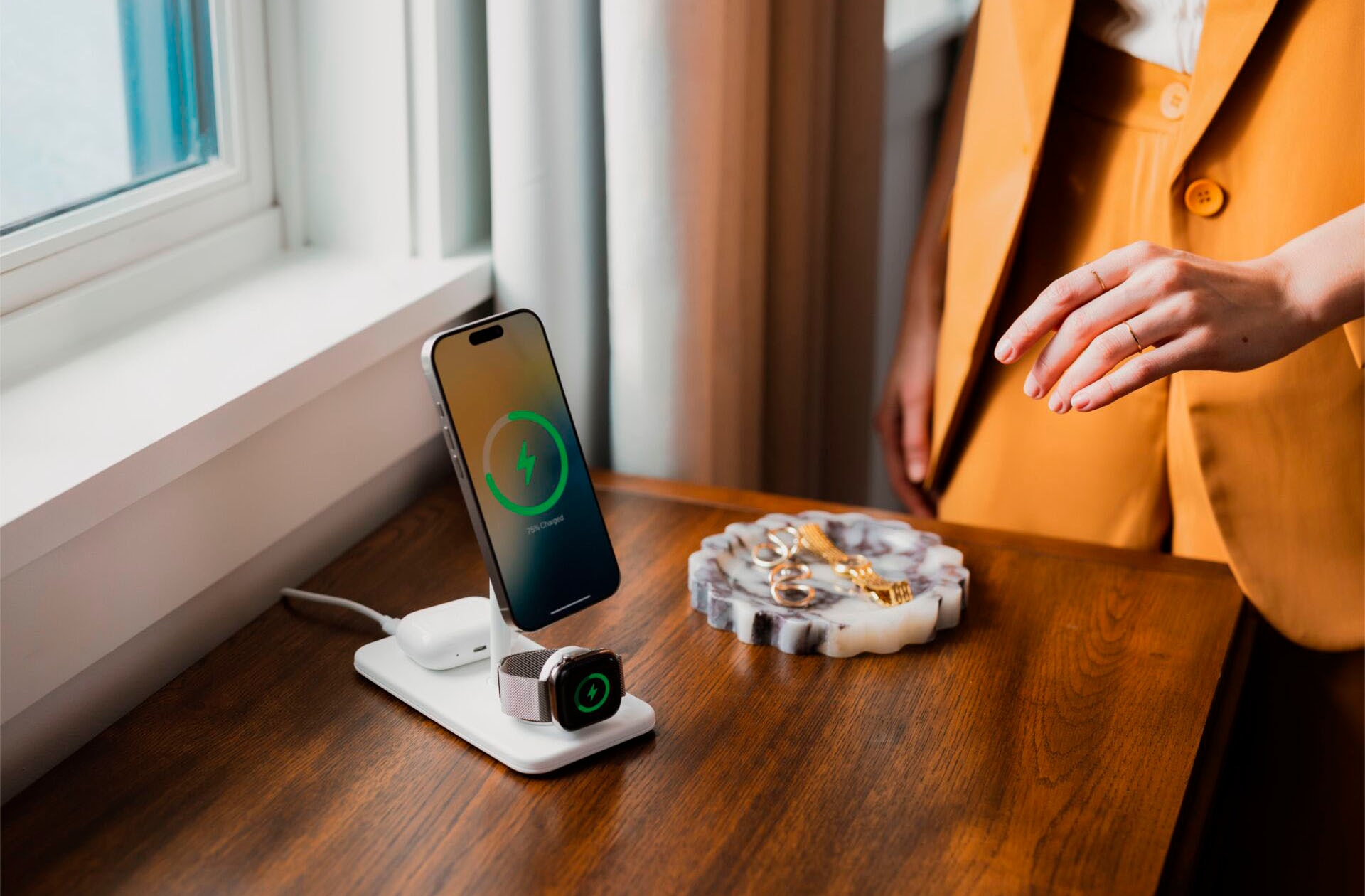 Twelve South Ladestation »HiRise 3 Deluxe 3-in-1 Qi2«