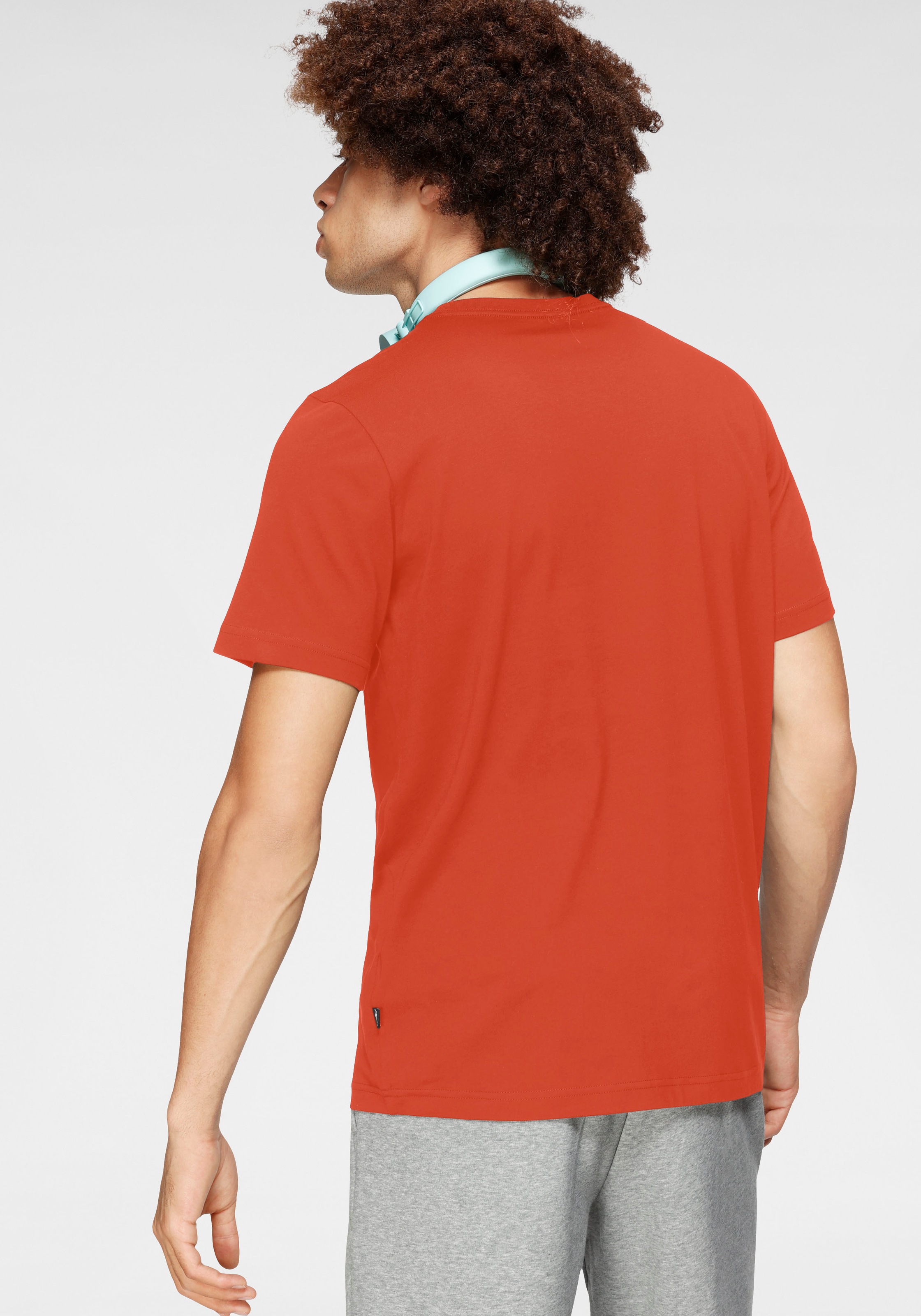 PUMA T-Shirt "ESS+ LOGO LAB CAT TEE" sportlicher Stil, Kurzarmdesign, Rundh günstig online kaufen