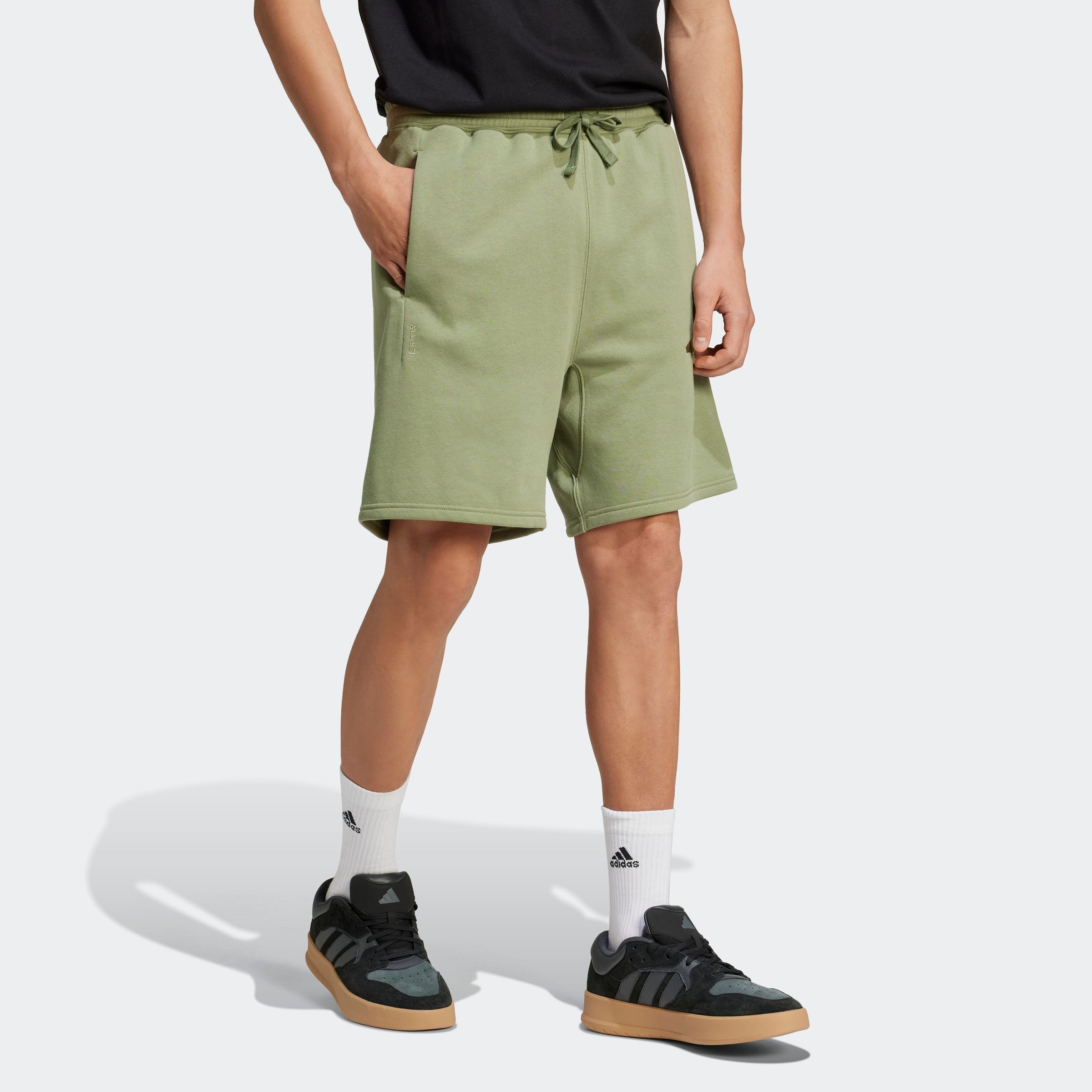 adidas Sportswear Shorts »M A SZN FL SHO«, (1 tlg.)
