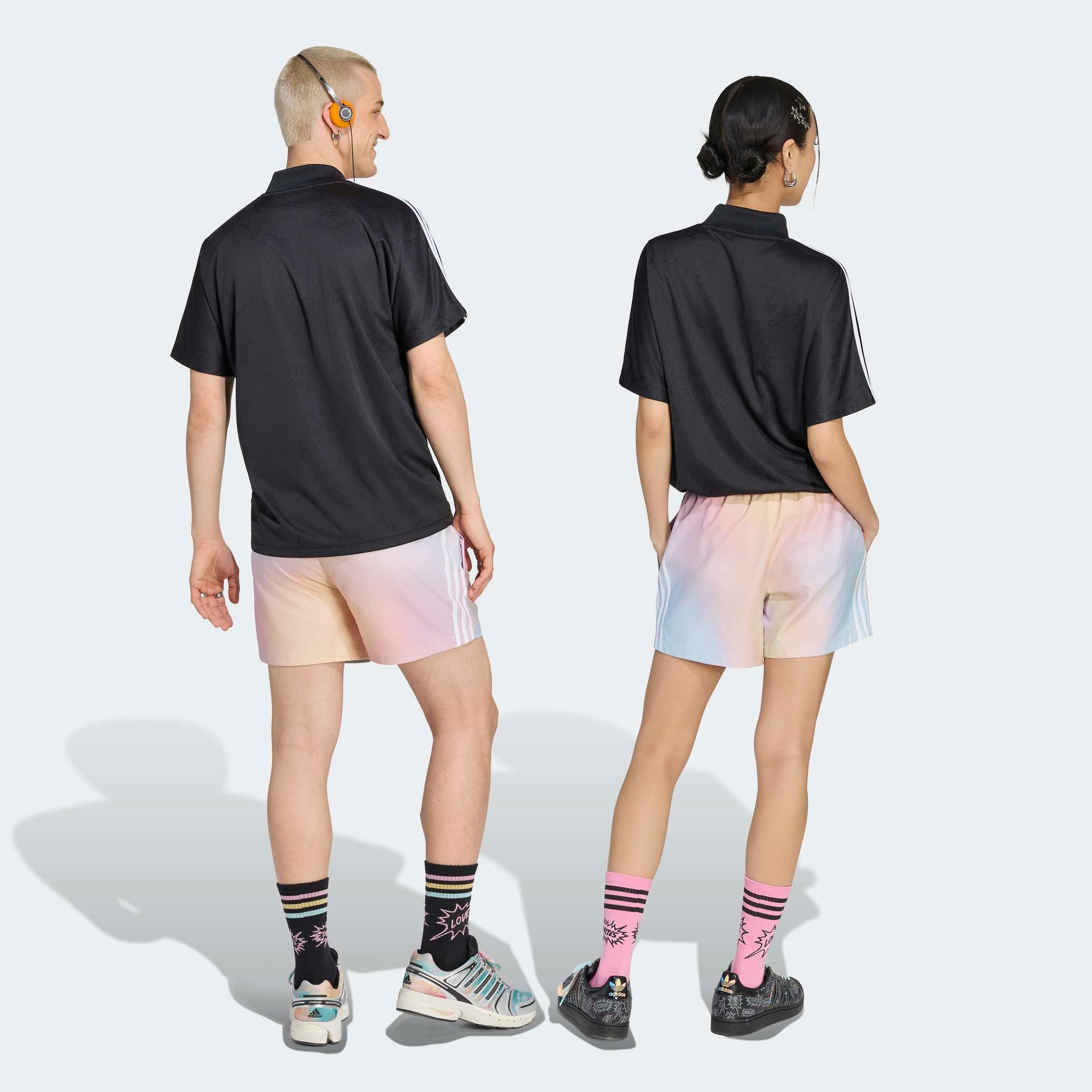 adidas Originals Shorts »PRIDE AOP«  für Schwimmen und Sportmode, ohne Verschluss, normal-weite Passform