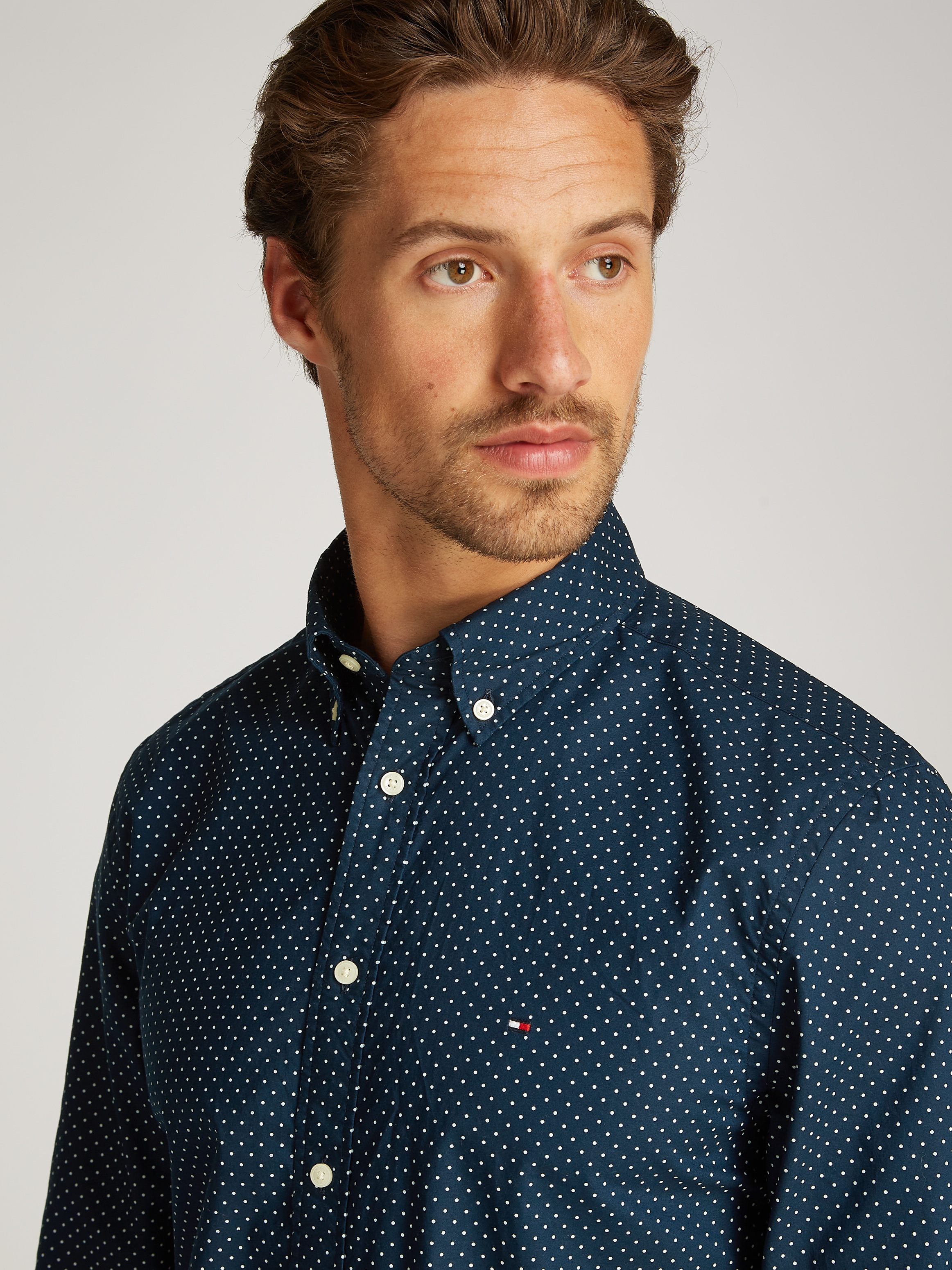 Tommy Hilfiger Businesshemd »FLEX POPLIN POLKA DOT RF SHIRT«, mit Punktprint