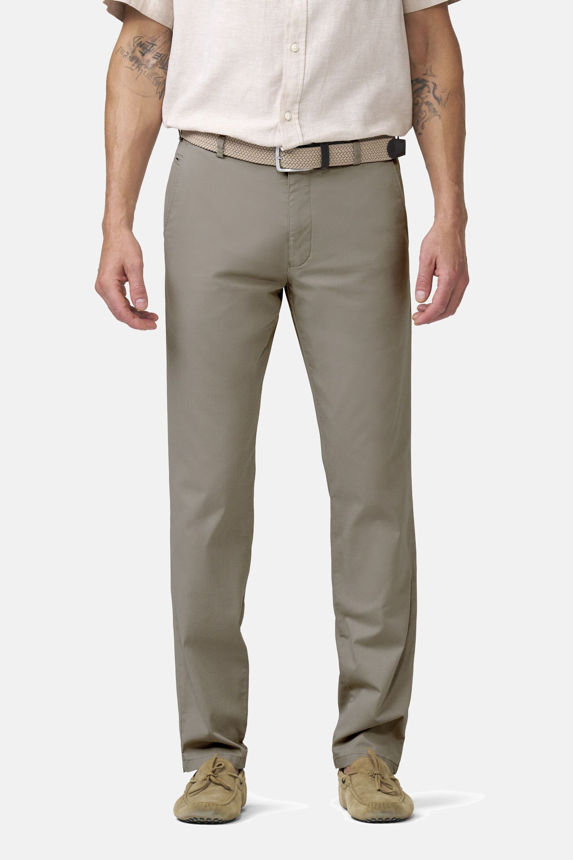 Chinos MEYER "Bonn 1-5075", Herren, Gr. 25, Normalgrößen, sand, 96% Baumwolle, 4% Elasthan, unifarben, regular fit lang, Hosen, Modern-GOTS-zertifiziert