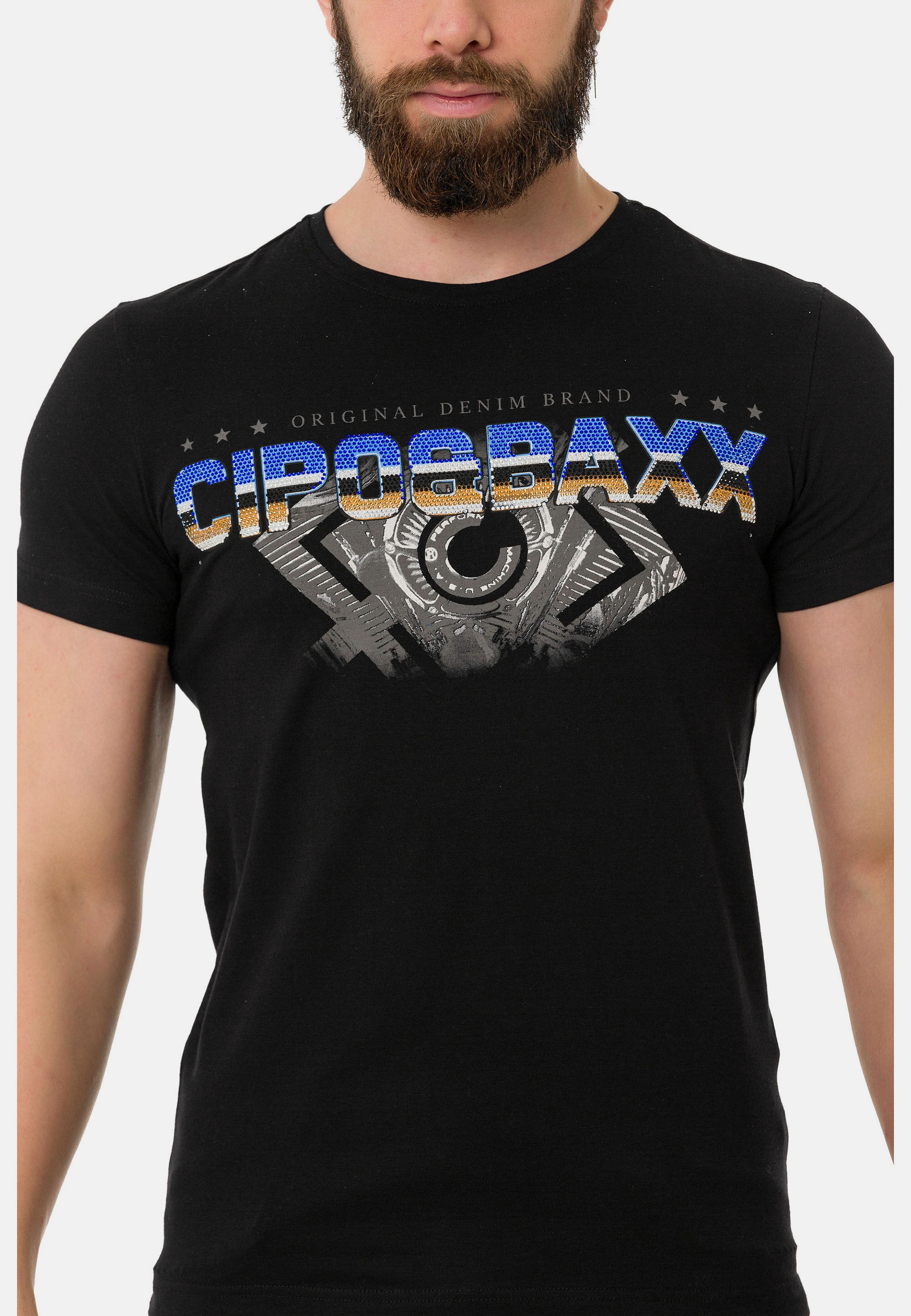 Cipo & Baxx T-Shirt »T-Shirt«, extravaganter Marken-Schriftzug