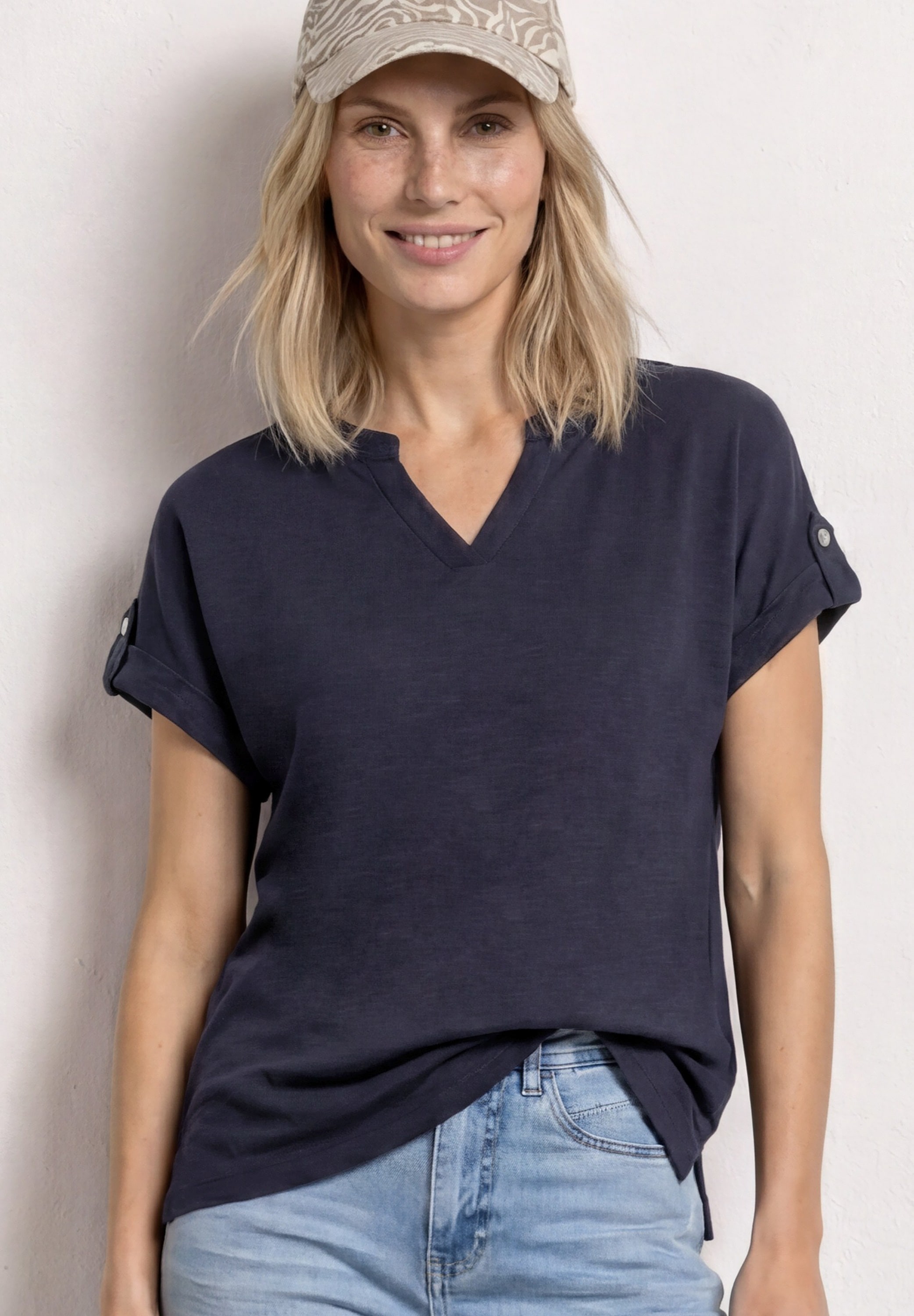 STREET ONE T-Shirt mit geschlitztem Rundhalsausschnitt