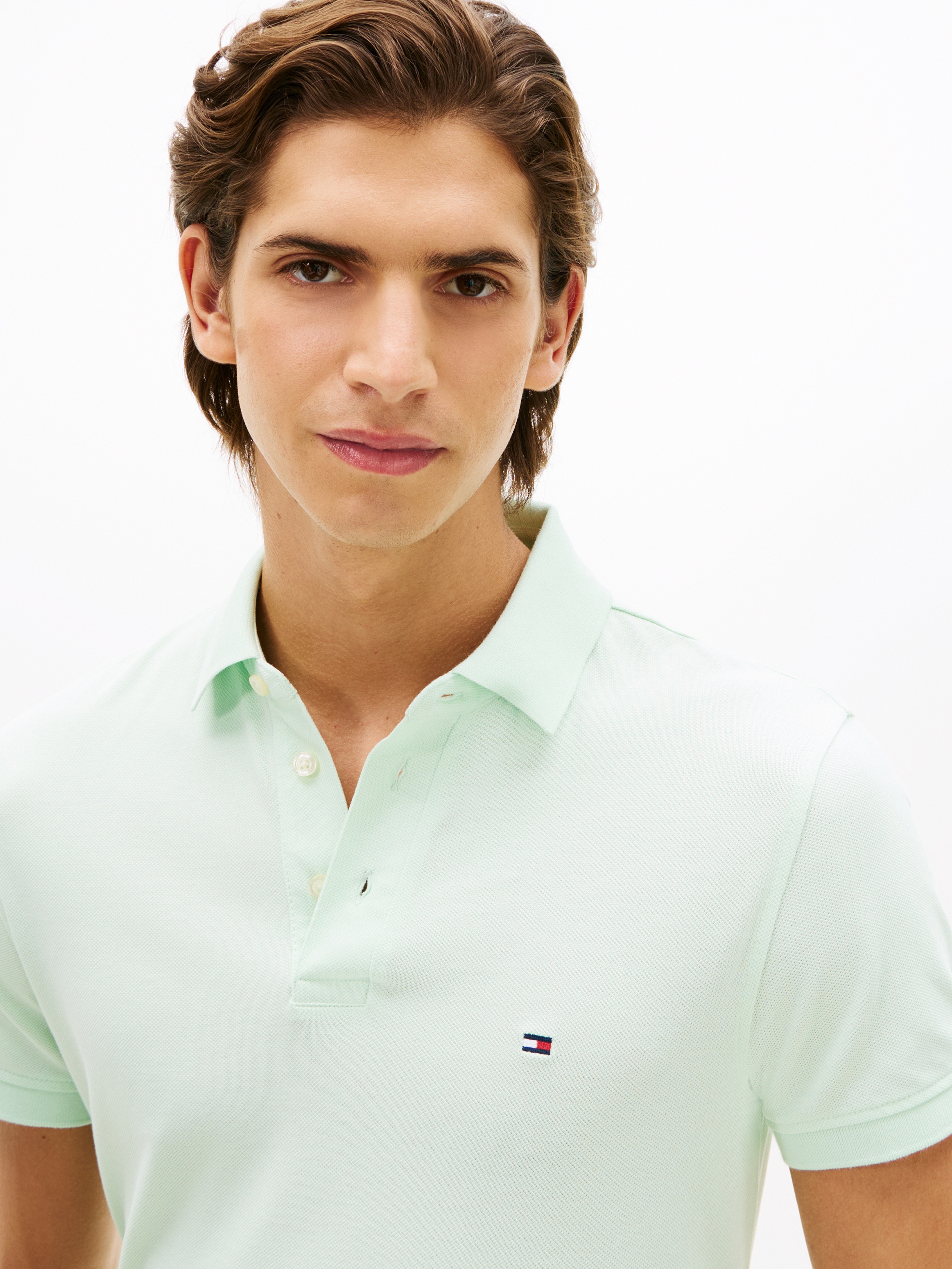 Tommy Hilfiger Poloshirt »1985 SLIM POLO mit Stickerei und Piqué-Qualität«, unifarben, casual, slim fit, Baumwollmix, Polokragen
